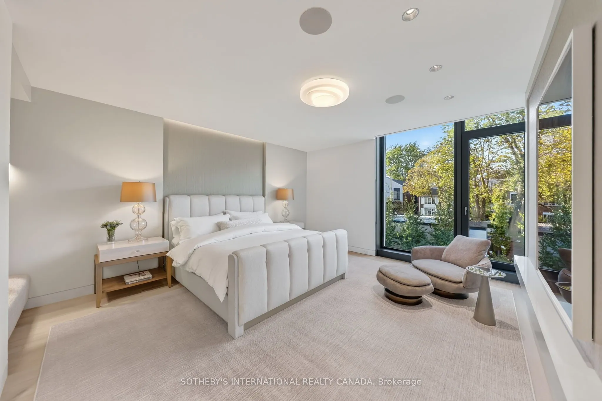 50 Teddington Park Avenue