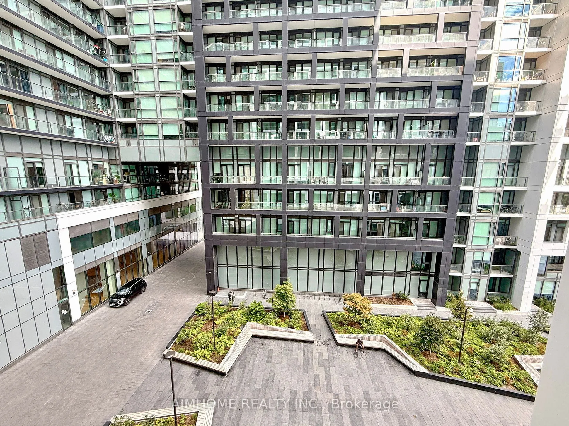 121 Lower Sherbourne Street #456