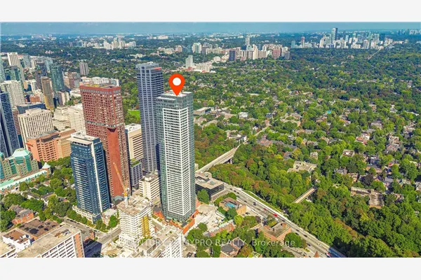 609 Sherbourne Street #2809