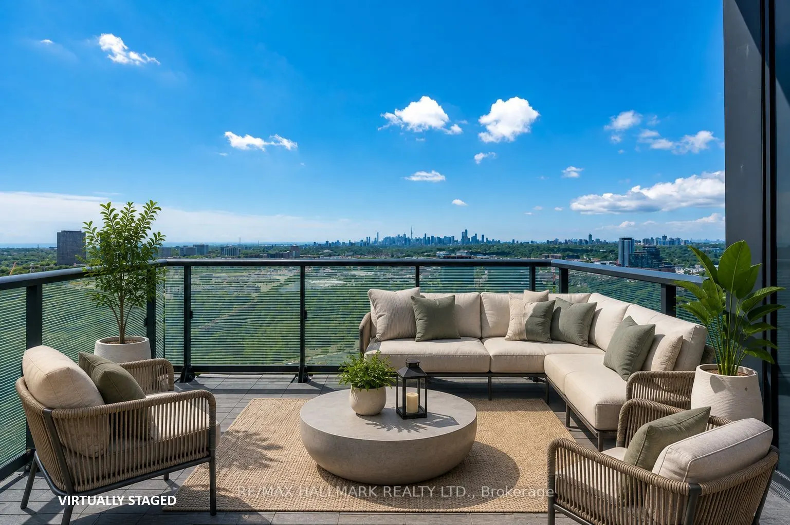 10 Inn on the Park Drive #3109