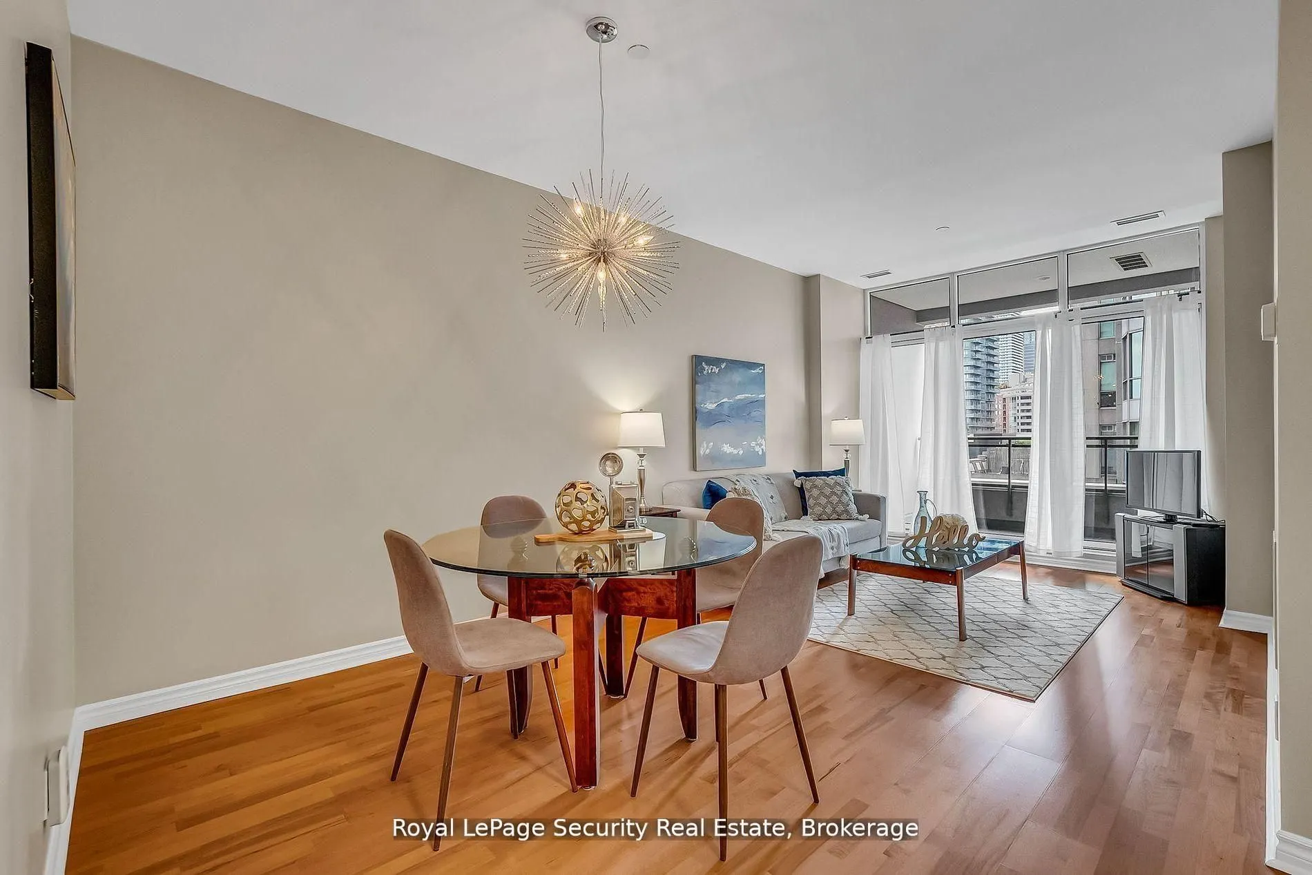 980 Yonge Street #403