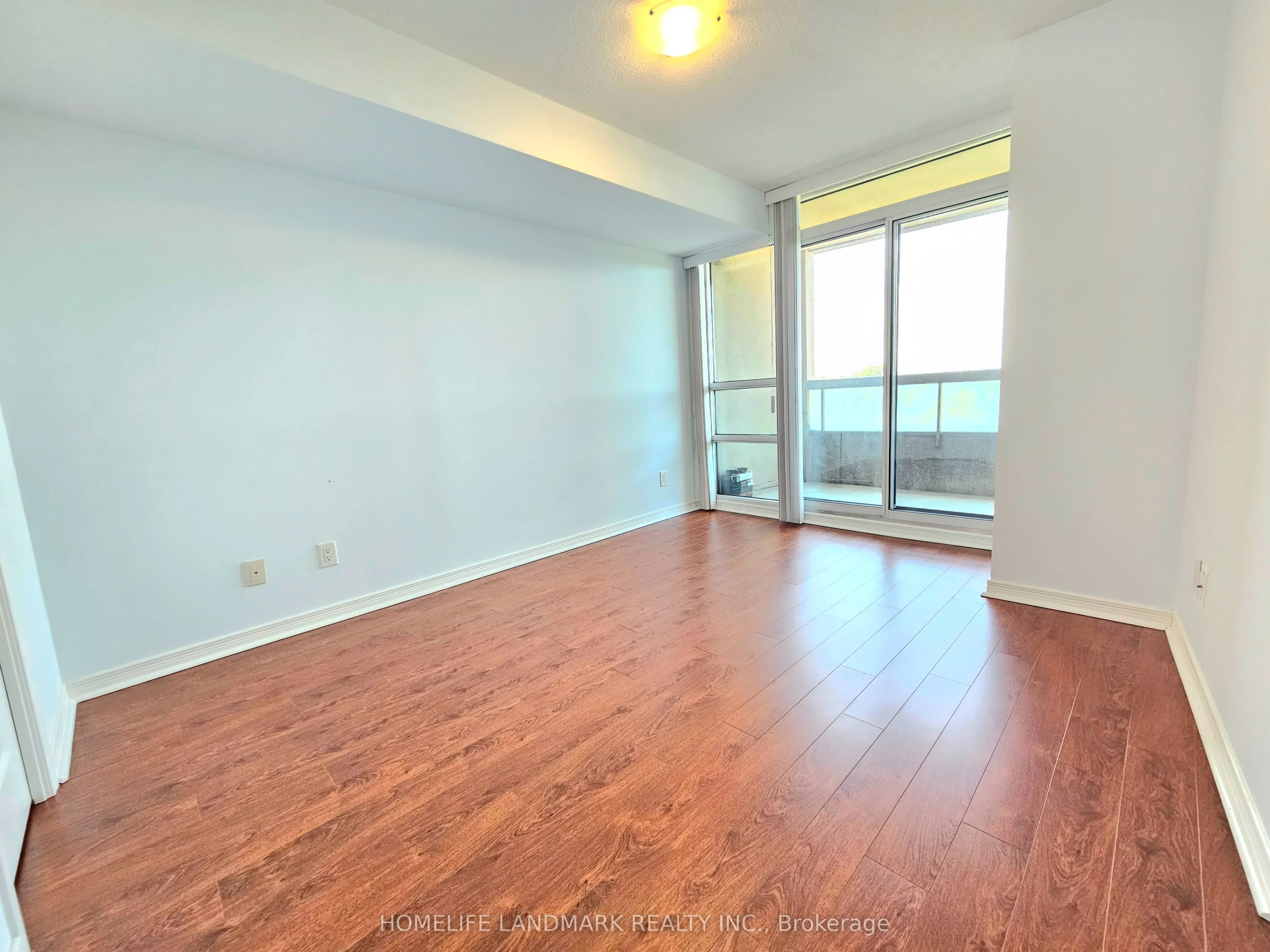 503 Beecroft Road #812