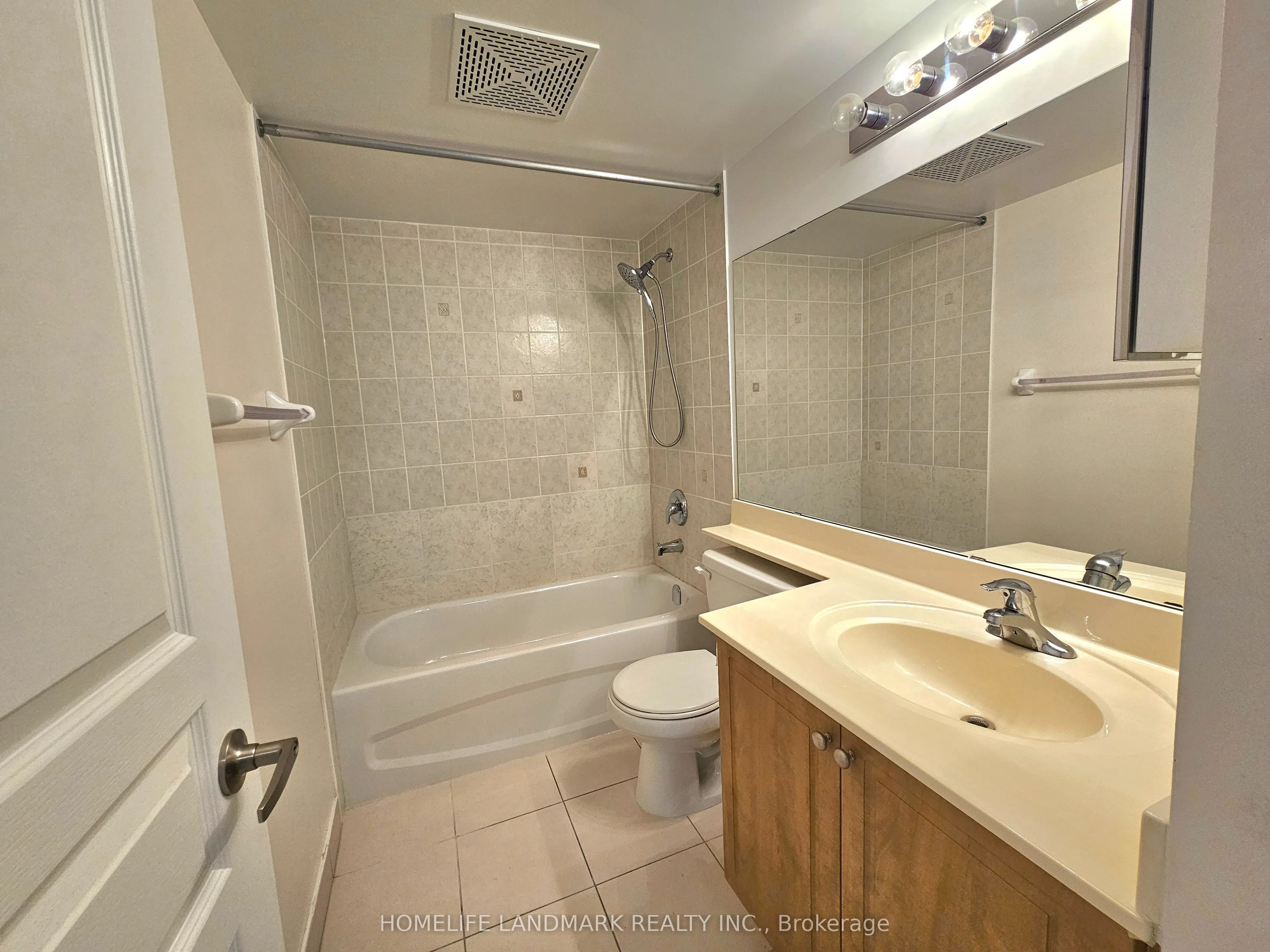 503 Beecroft Road #812