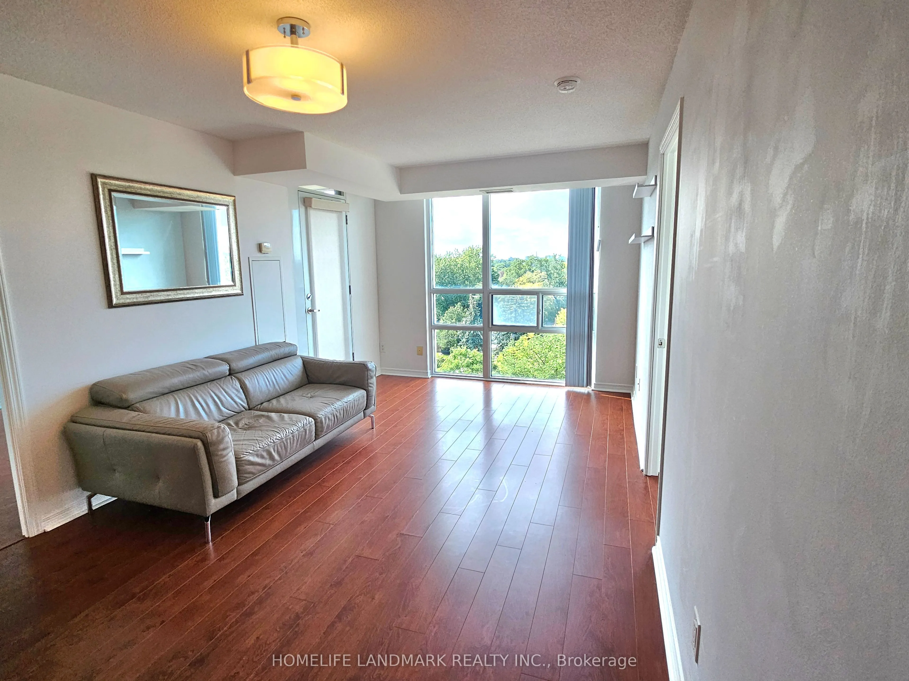 503 Beecroft Road #812