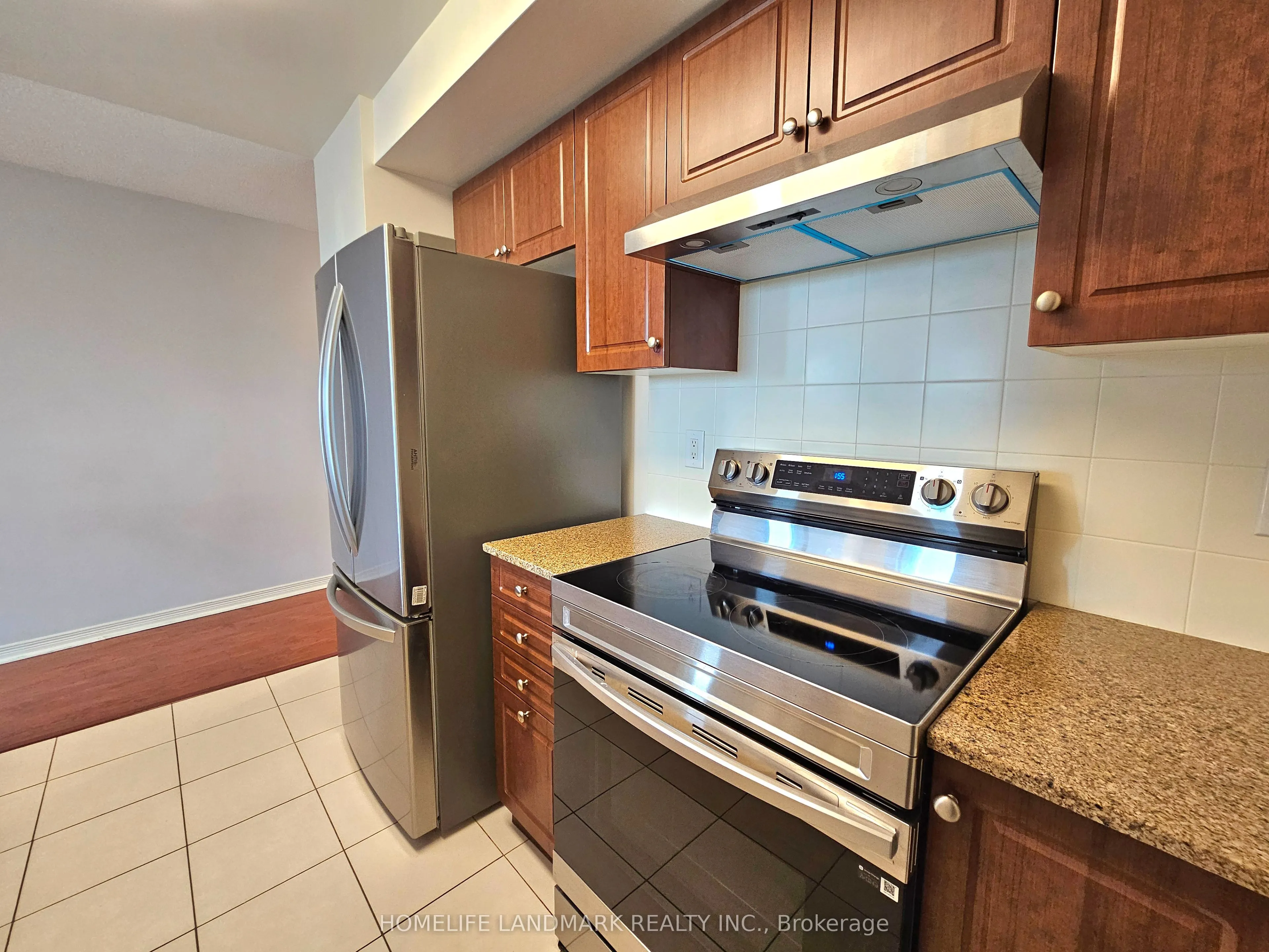 503 Beecroft Road #812