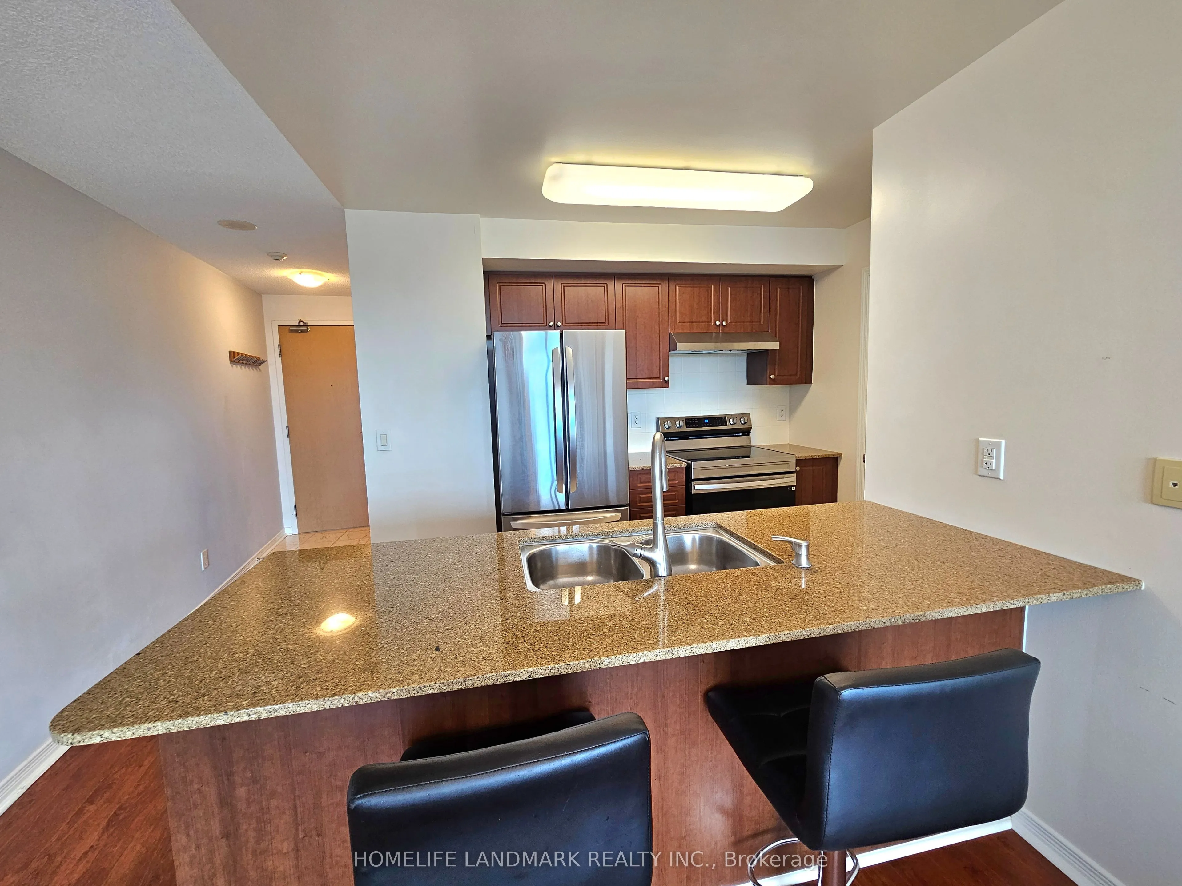 503 Beecroft Road #812