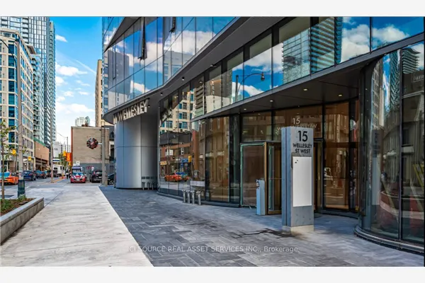 15 Wellesley Street W