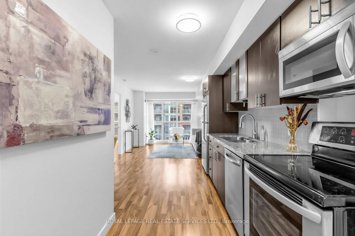 1005 King Street W #337