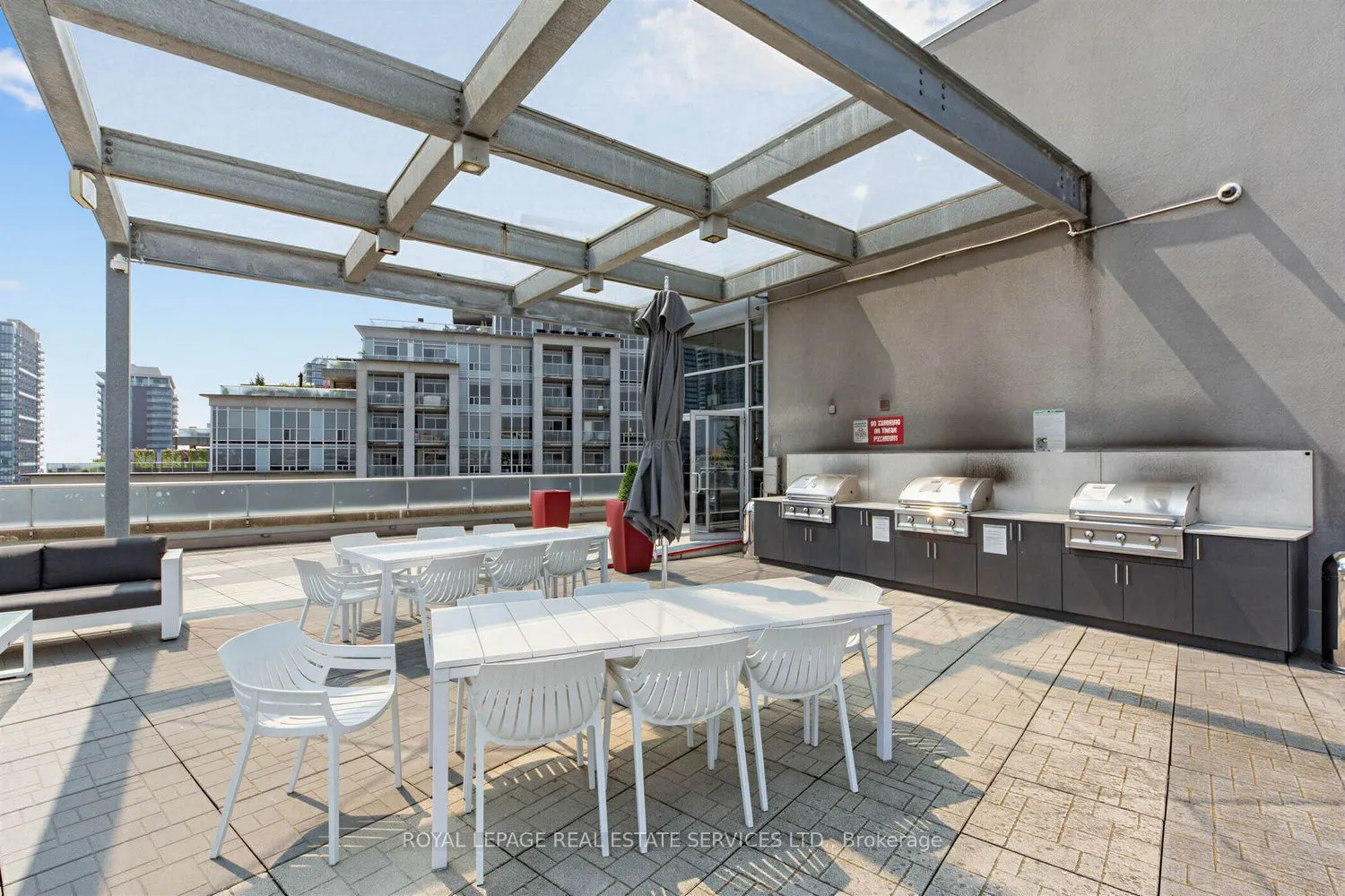 1005 King Street W #337