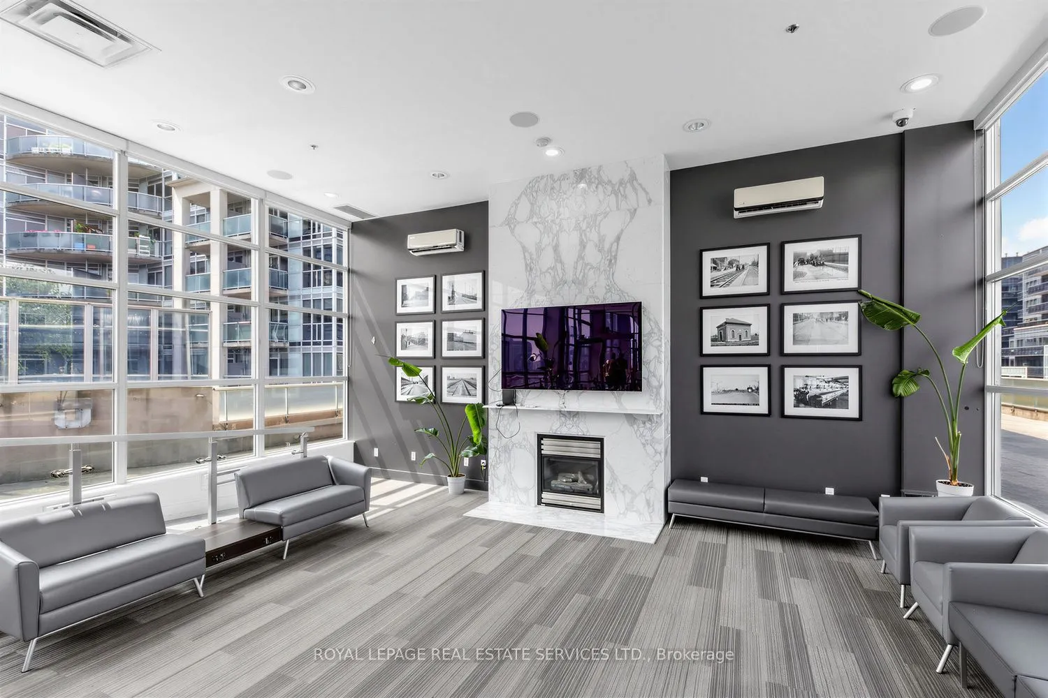 1005 King Street W #337