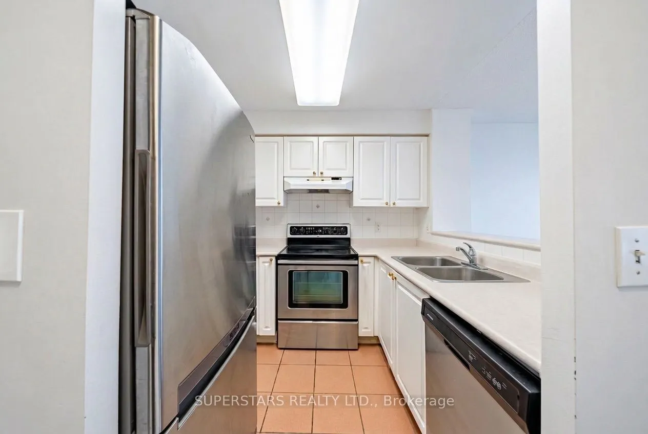 28 Pemberton Avenue #1110