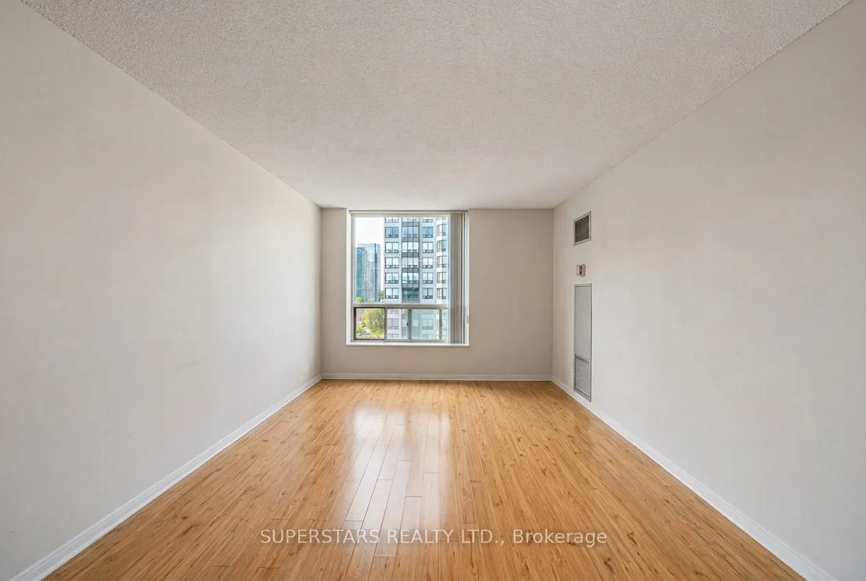 28 Pemberton Avenue #1110