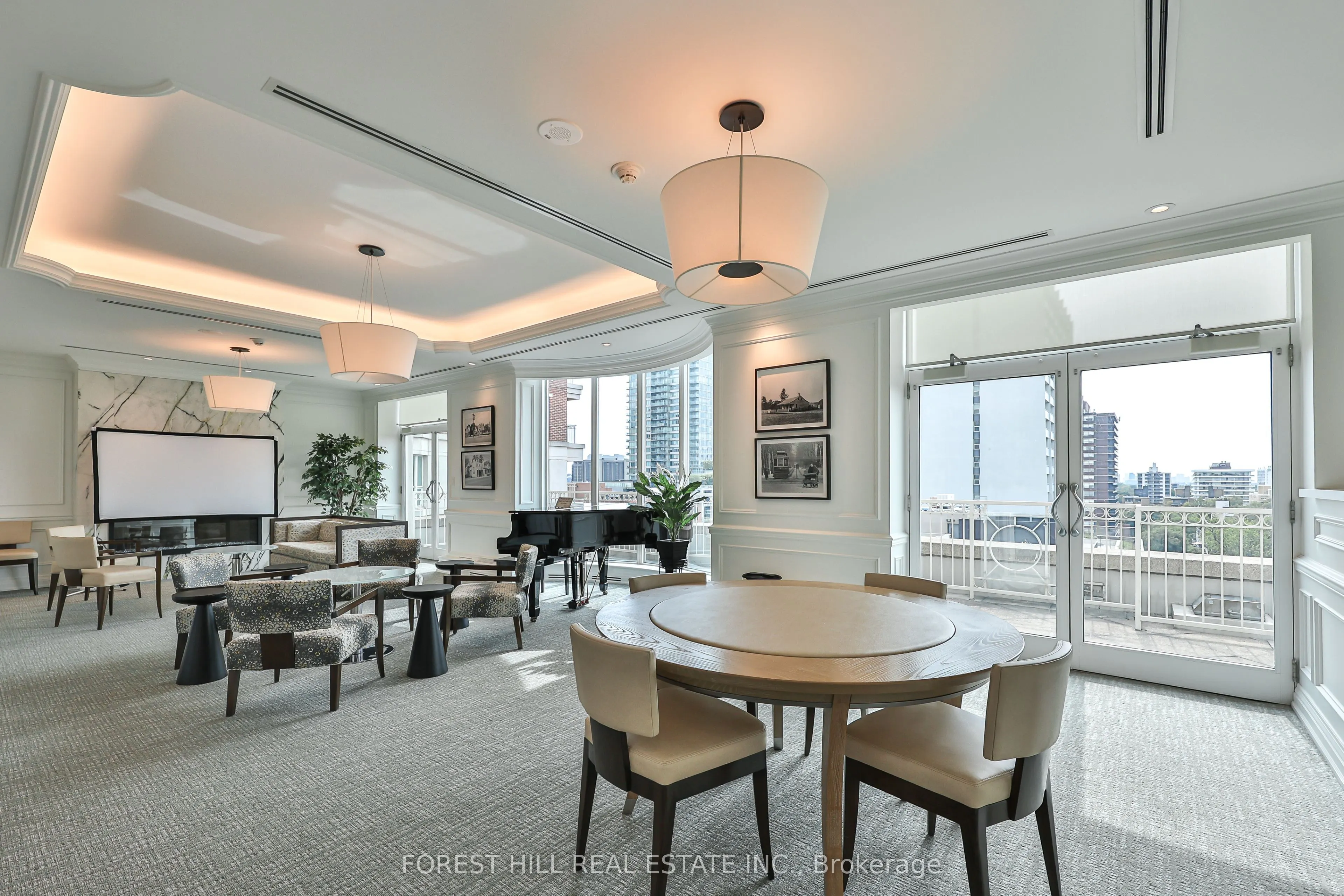 38 Avenue Road #305