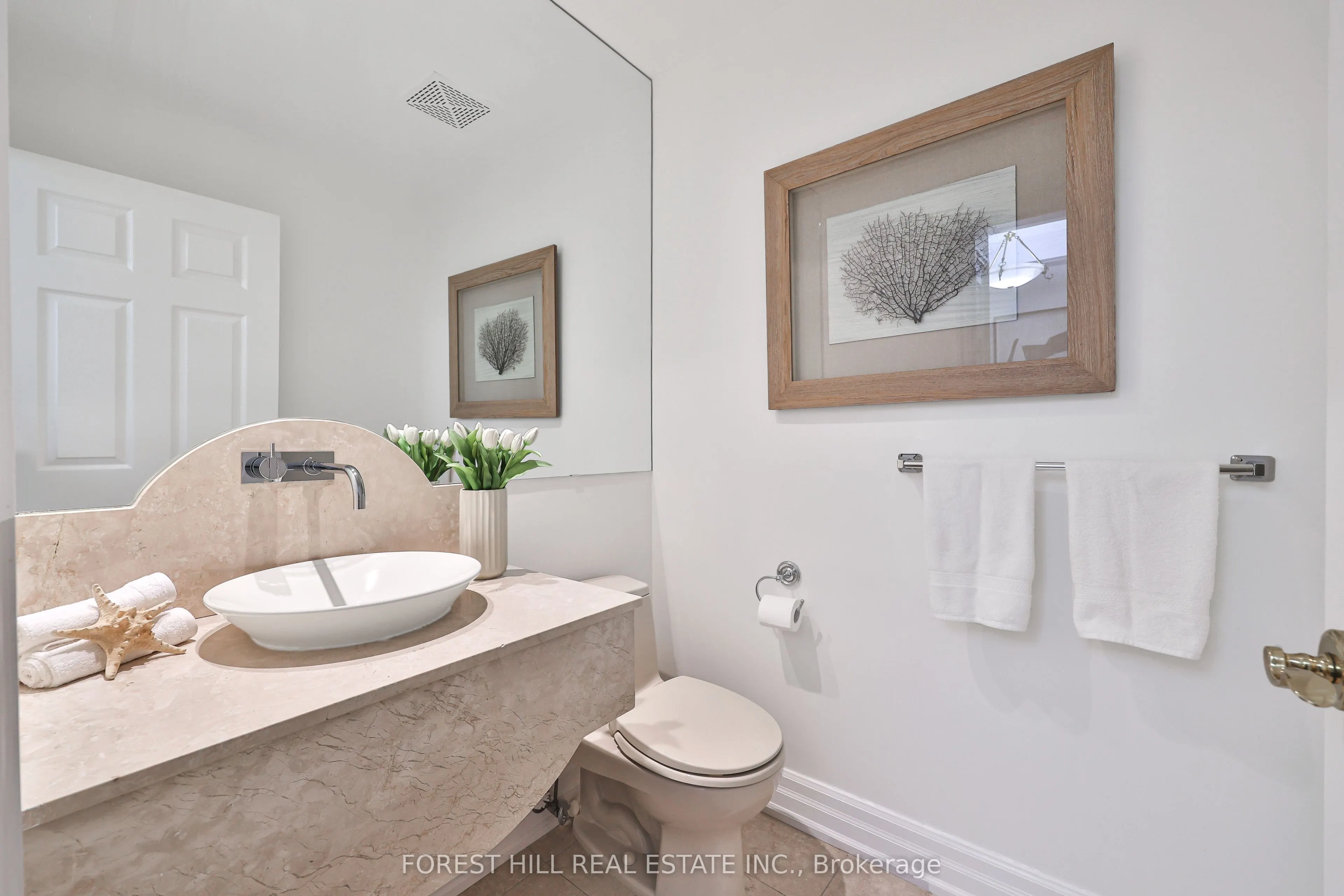 38 Avenue Road #305