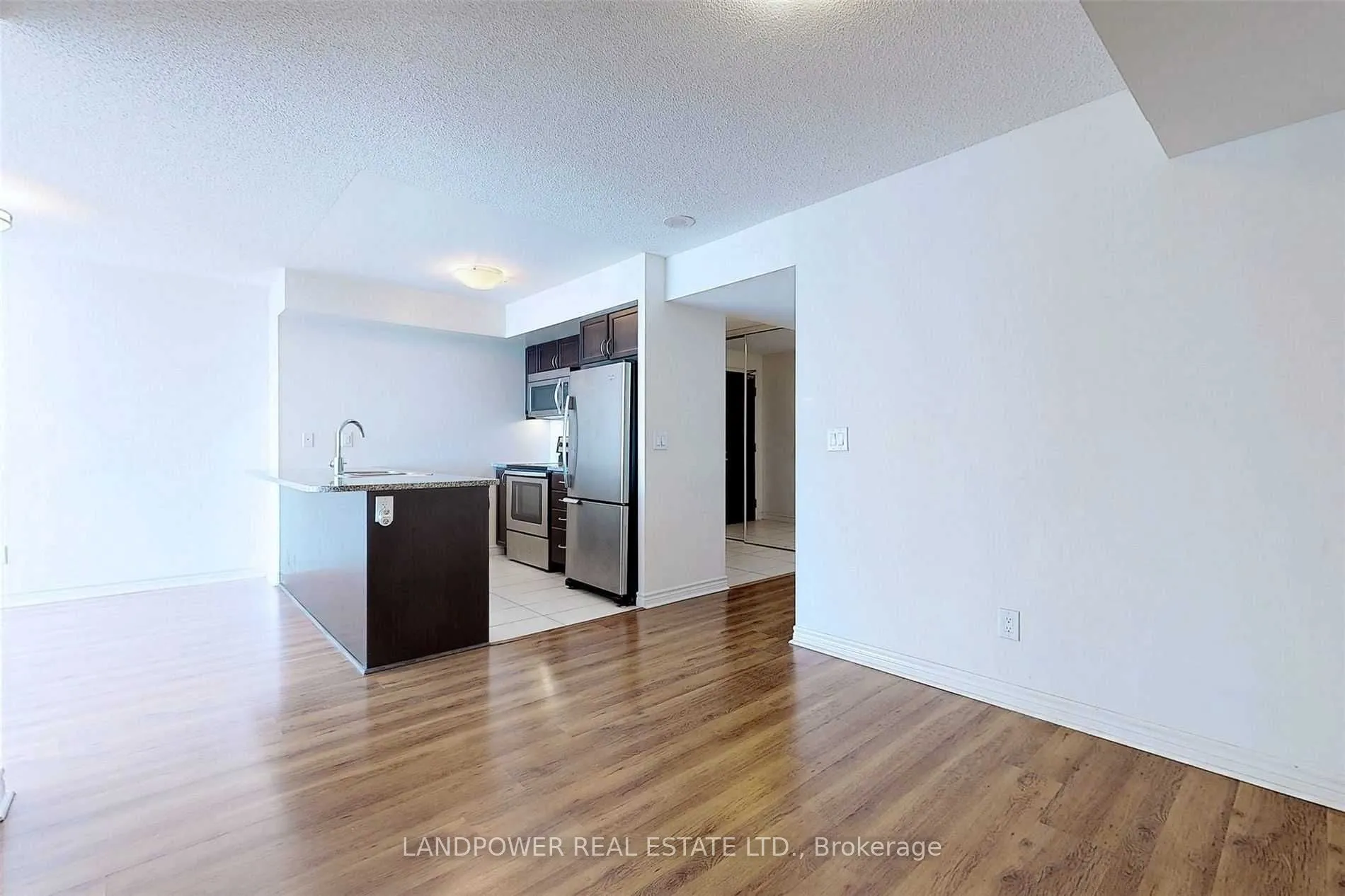 19 Grand Trunk Crescent #3315
