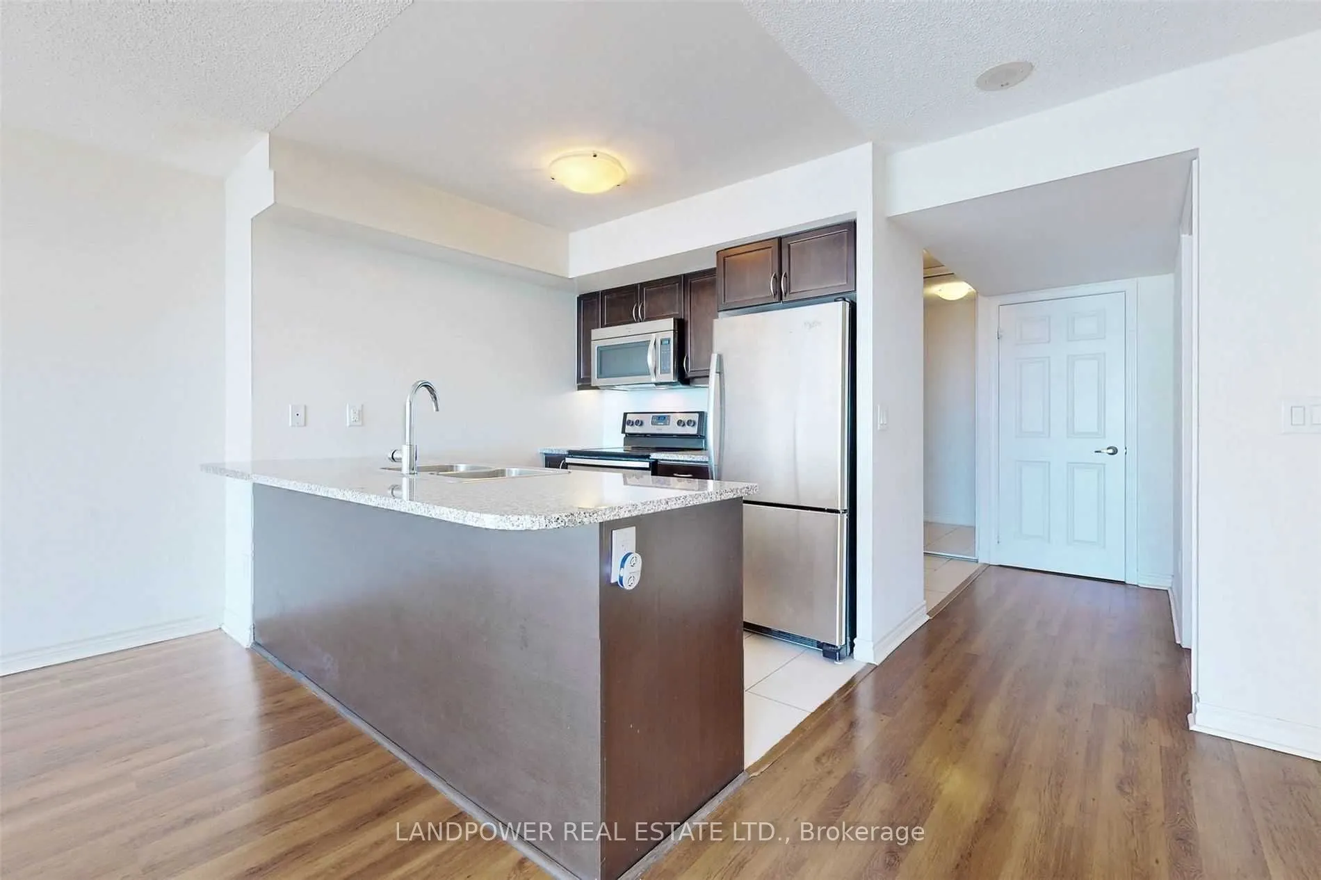 19 Grand Trunk Crescent #3315