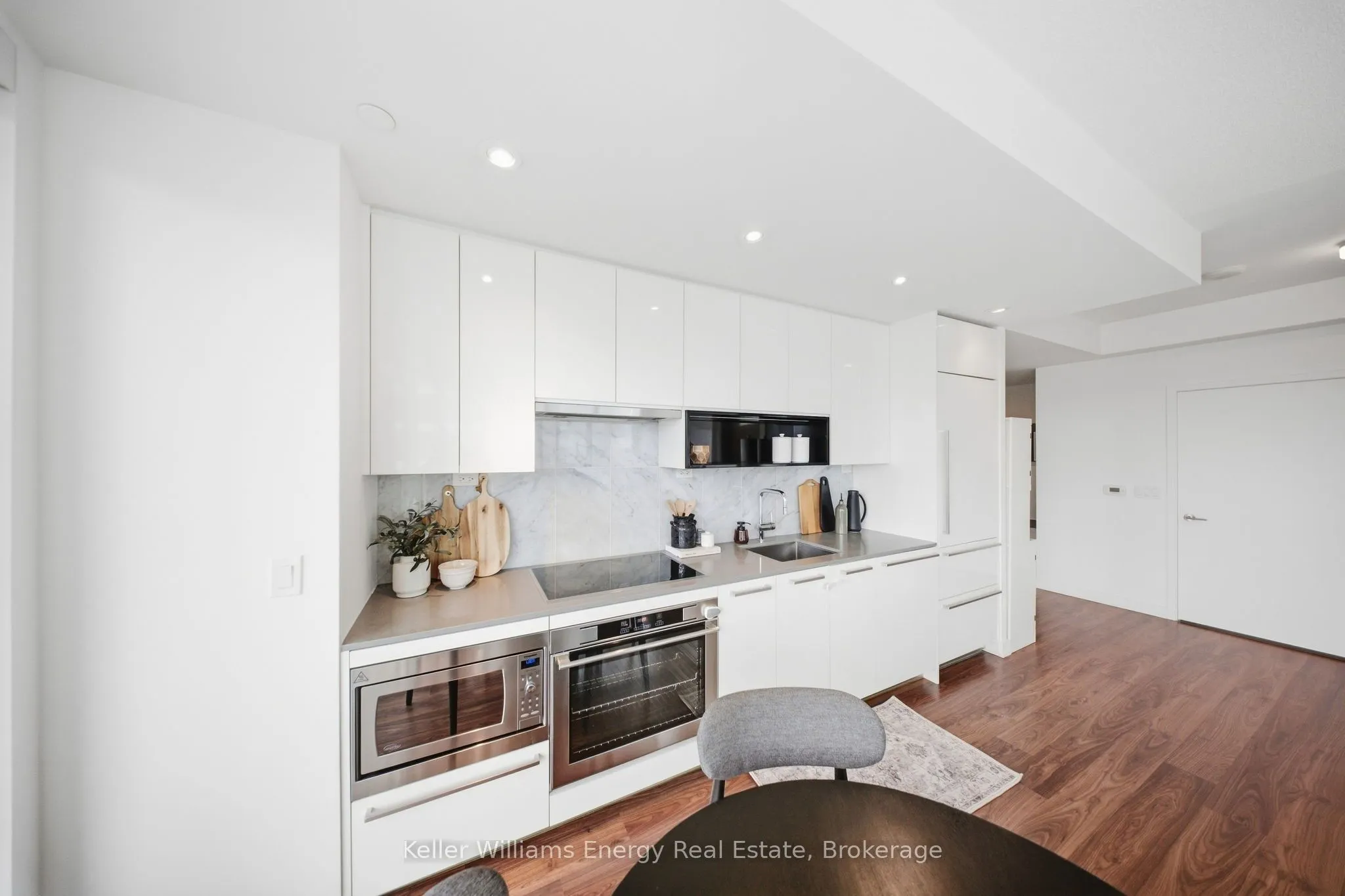 117 McMahon Drive #1109