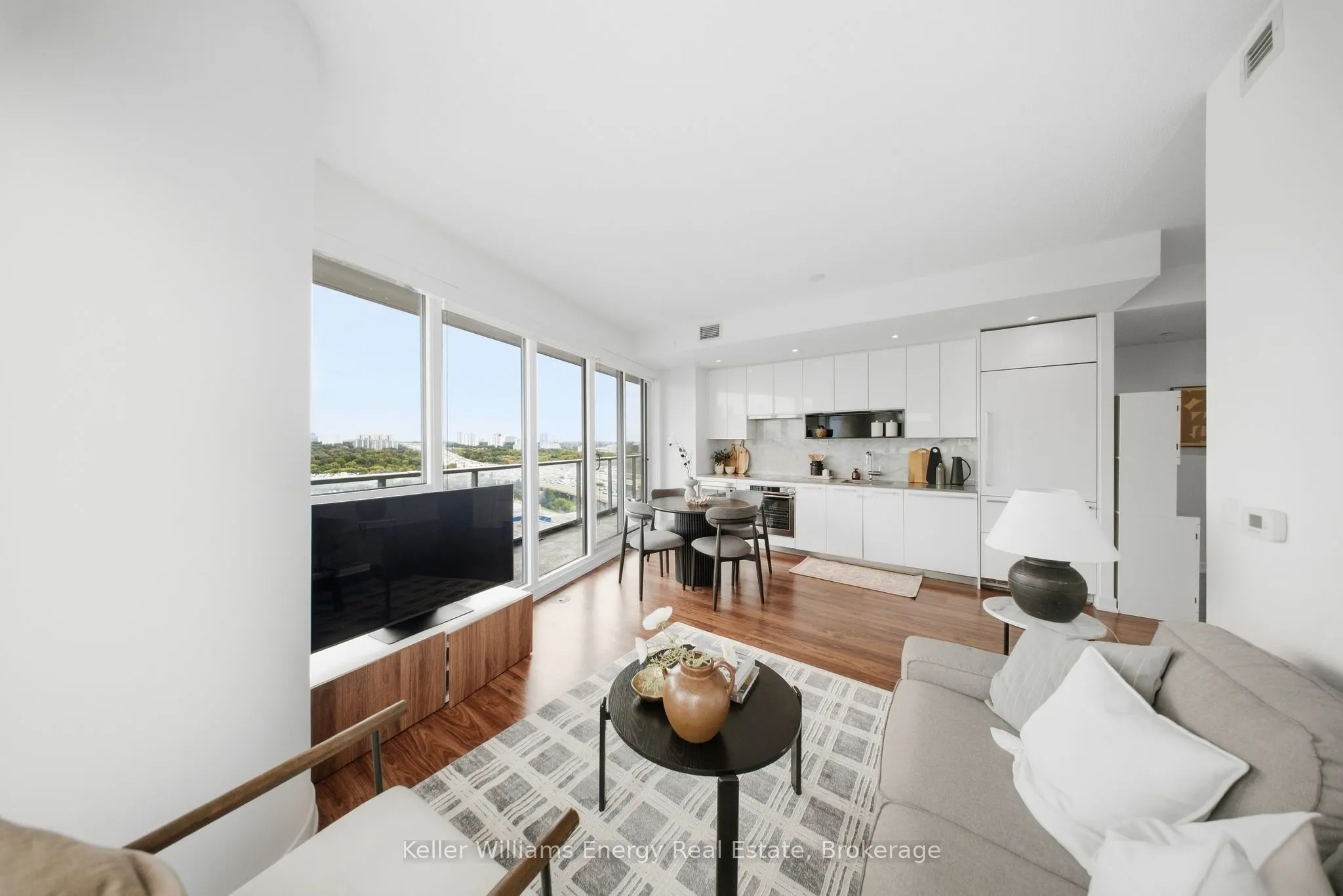 117 McMahon Drive #1109