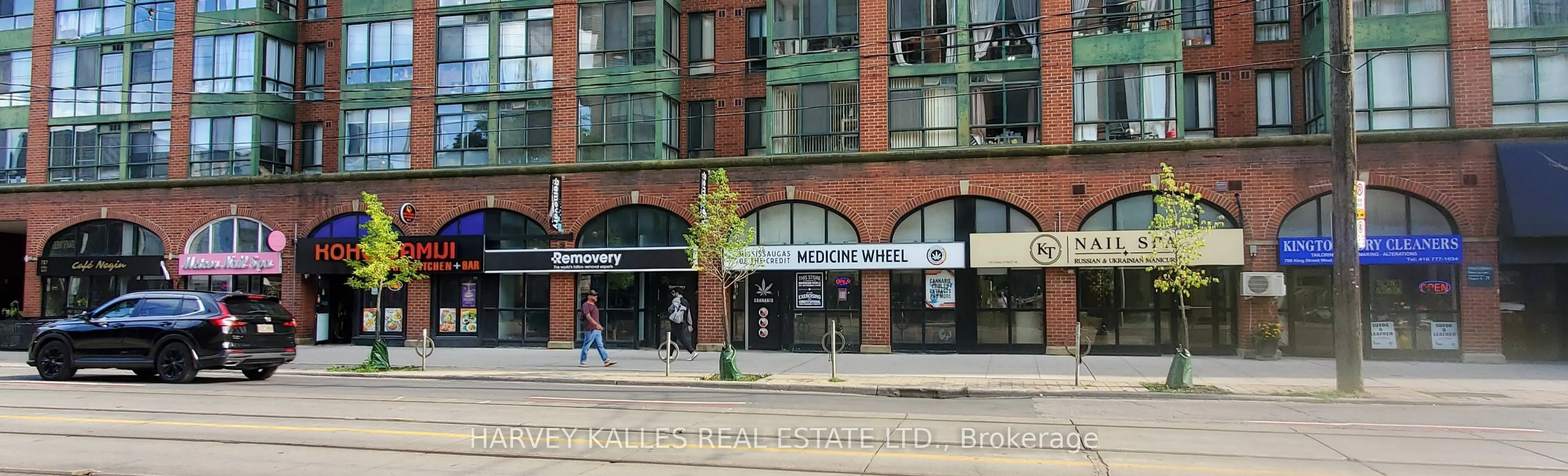 793 King Street W