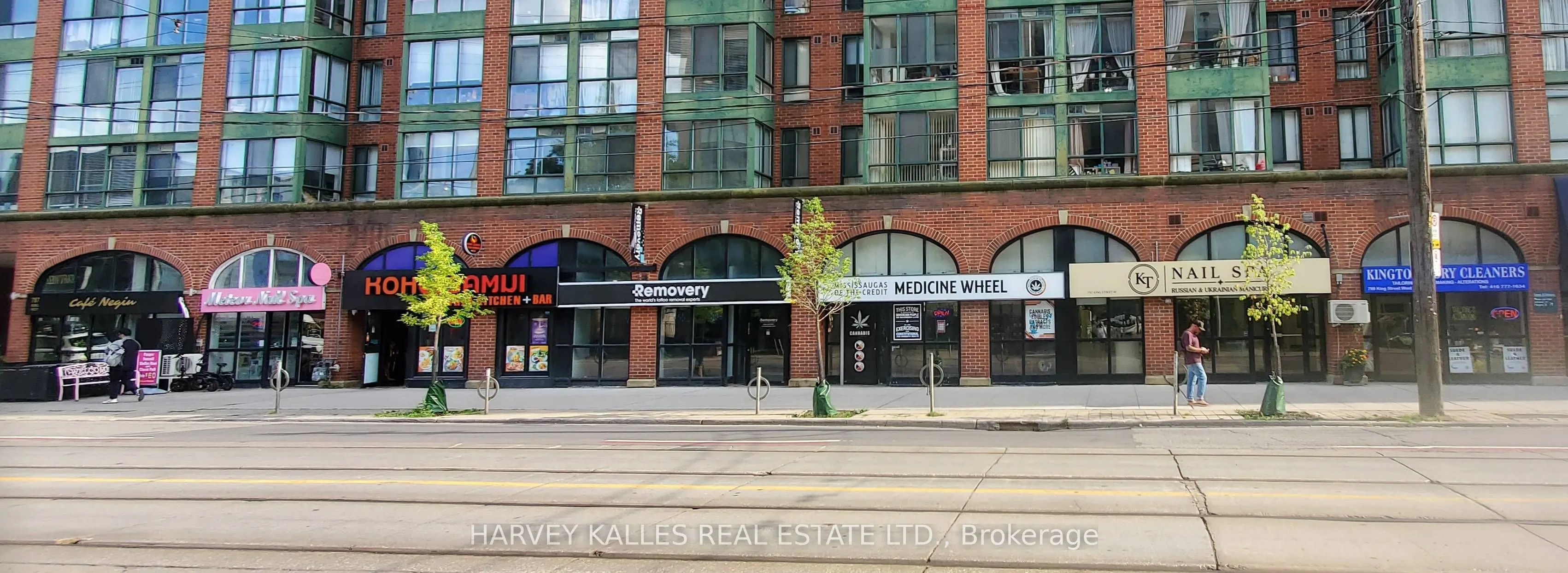 793 King Street W