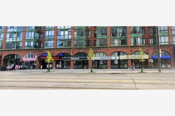 793 King Street W