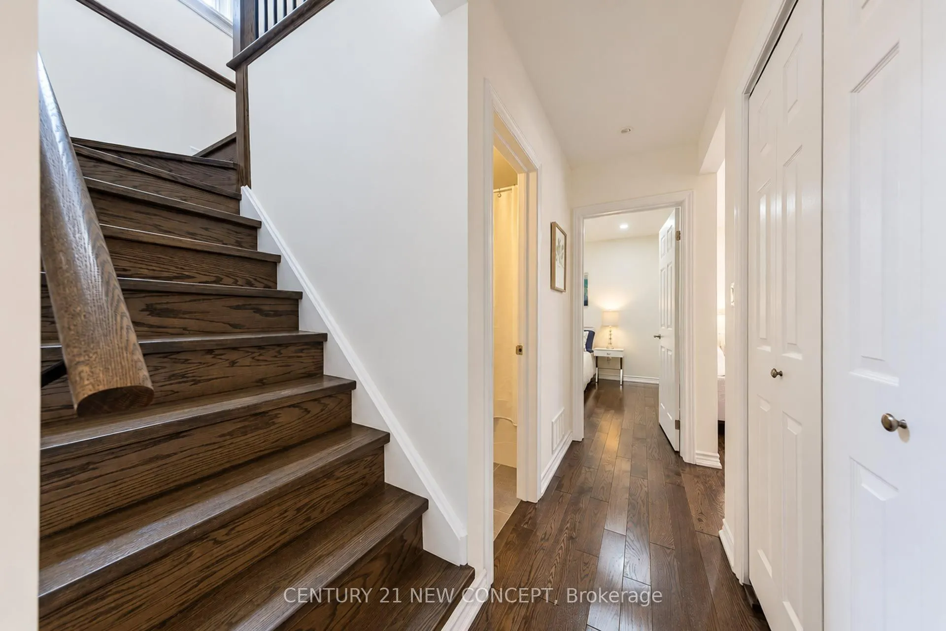 17 Lyndale Drive