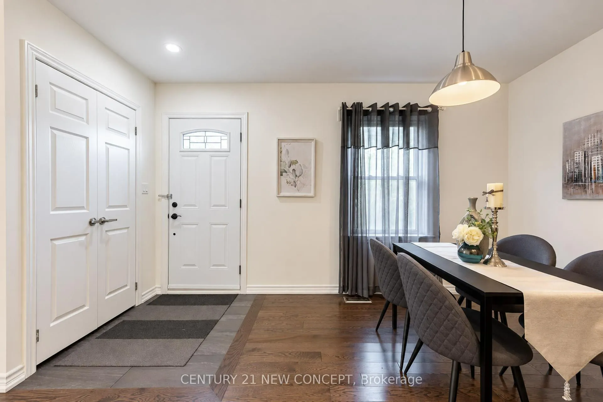 17 Lyndale Drive