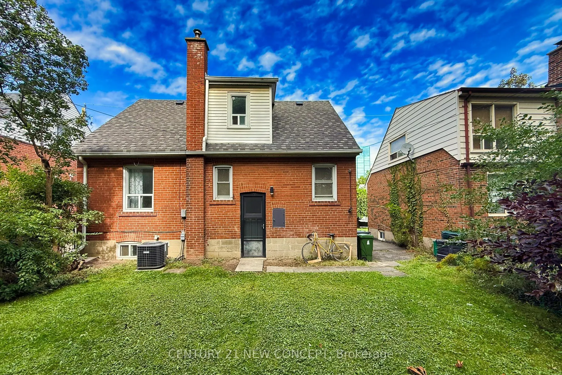 17 Lyndale Drive