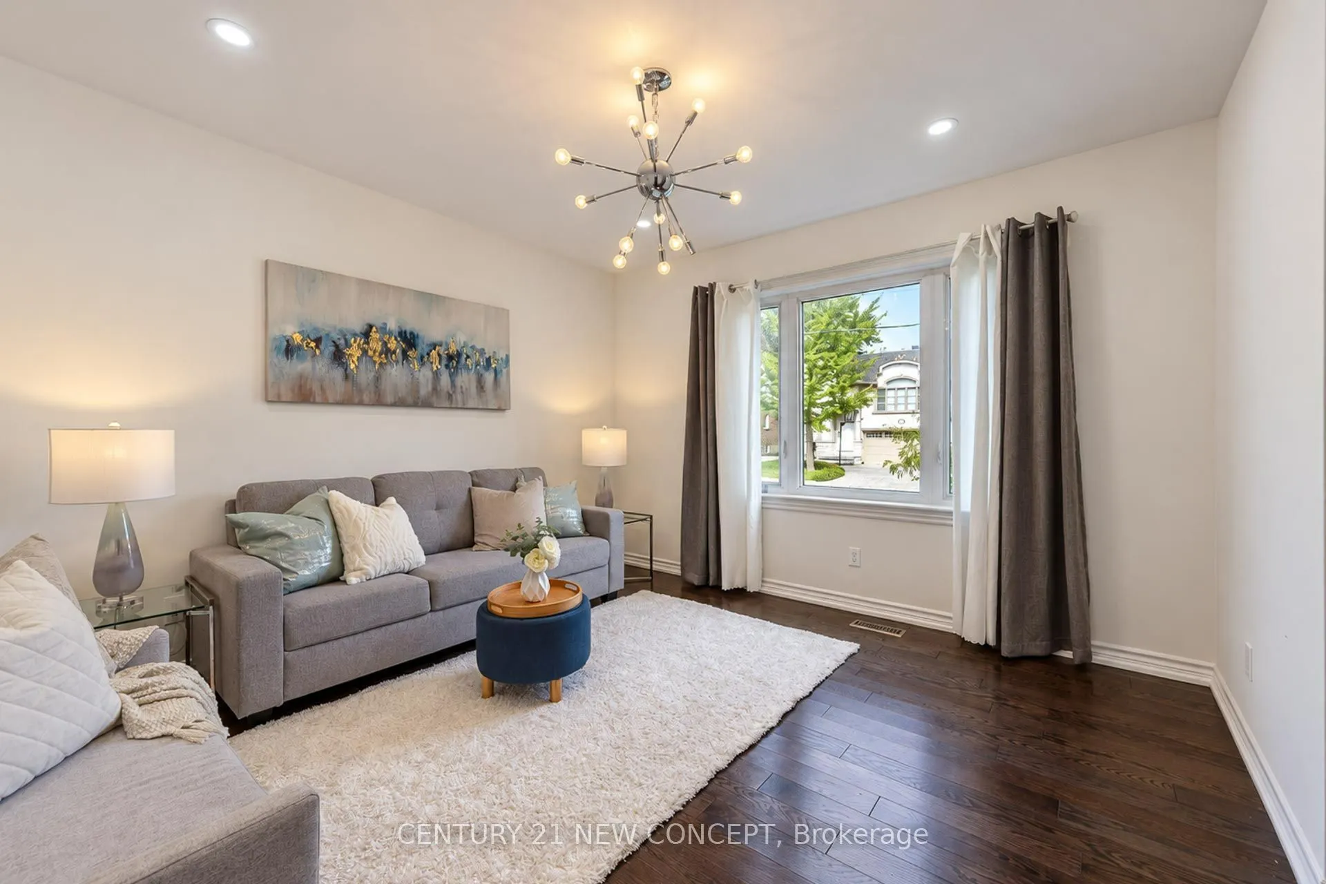 17 Lyndale Drive