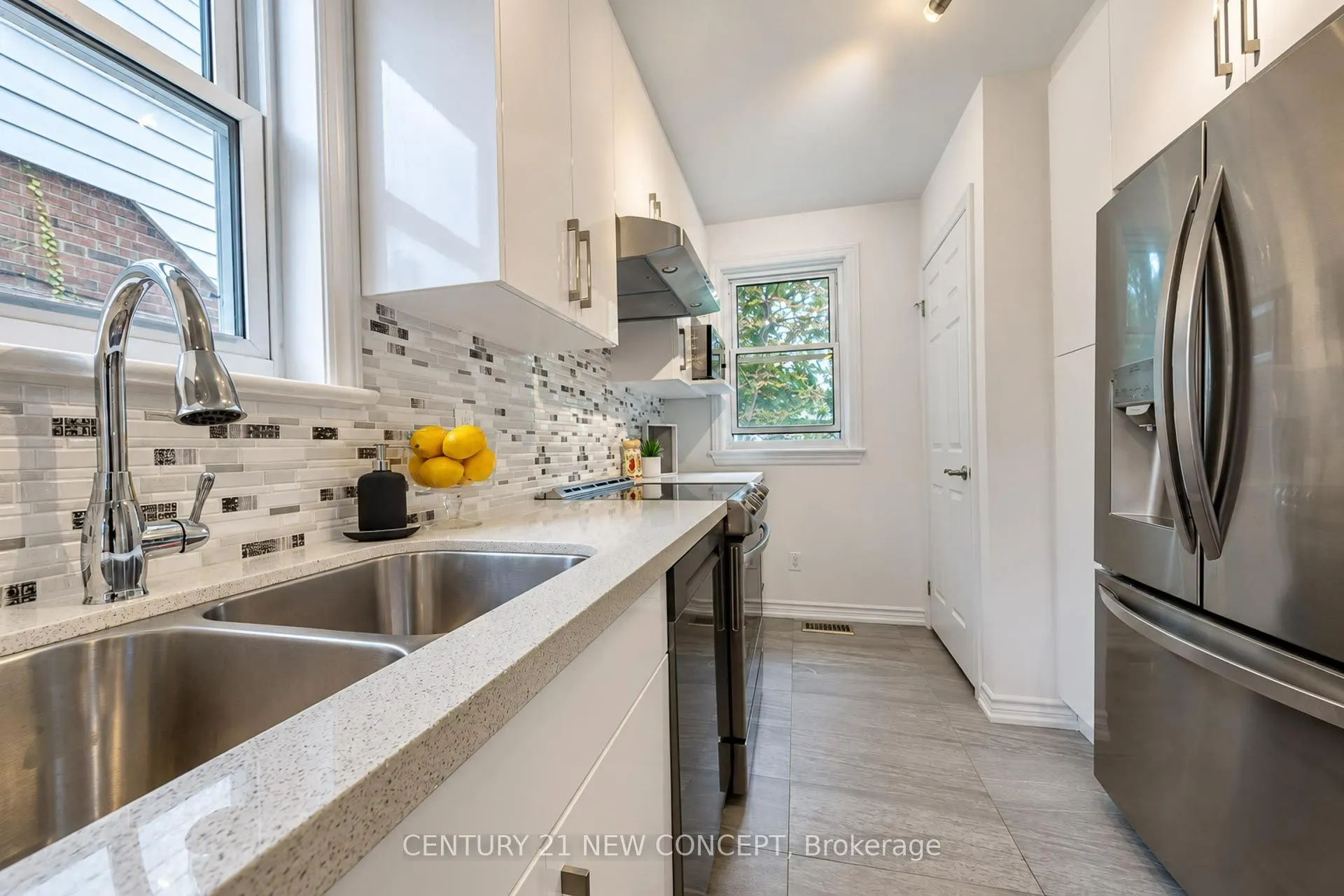 17 Lyndale Drive
