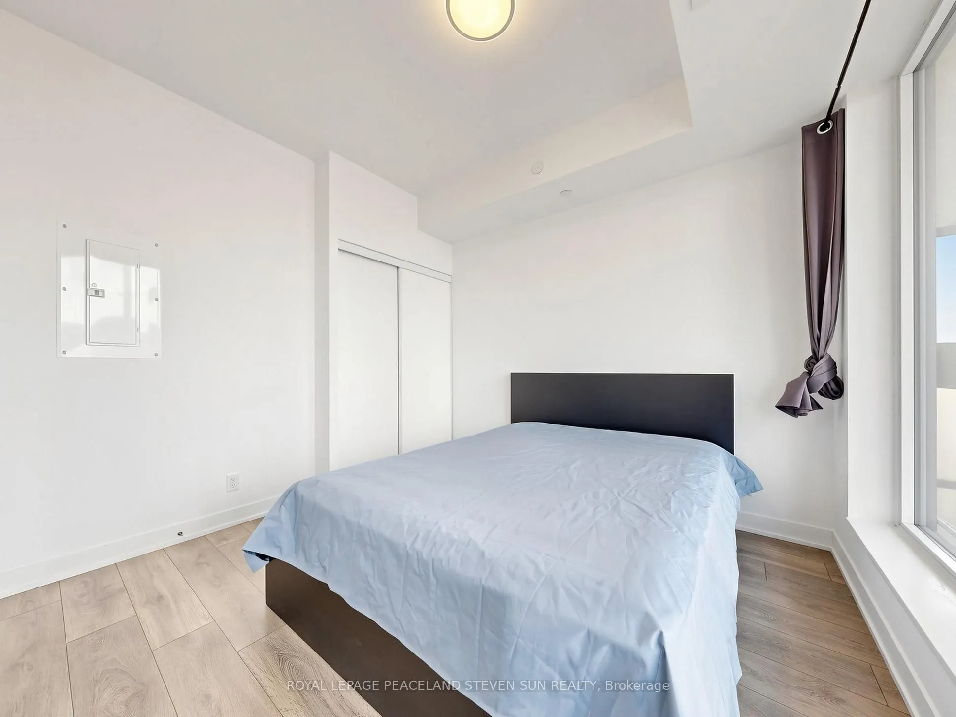 28 Avondale Avenue #601