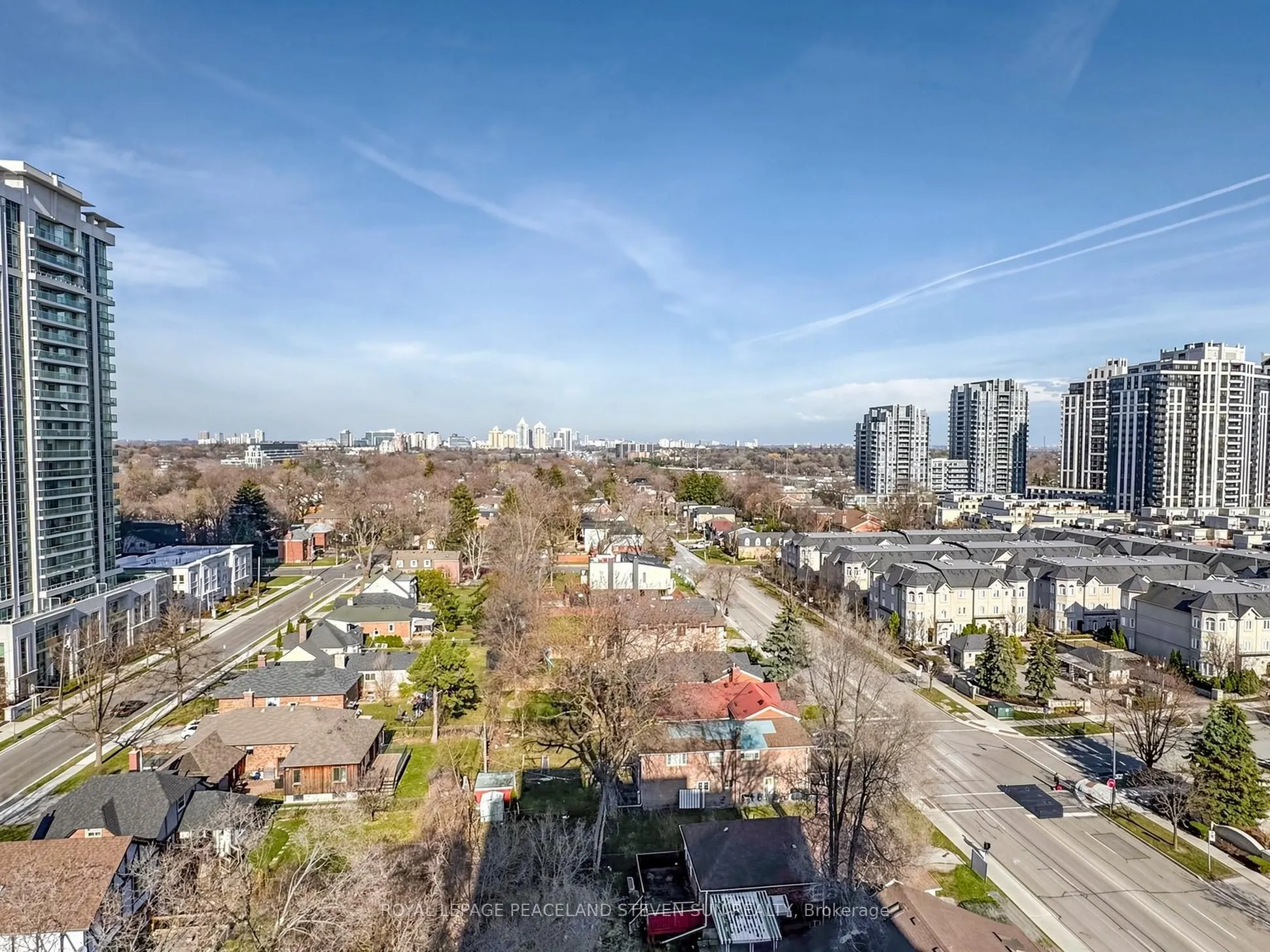 28 Avondale Avenue #601