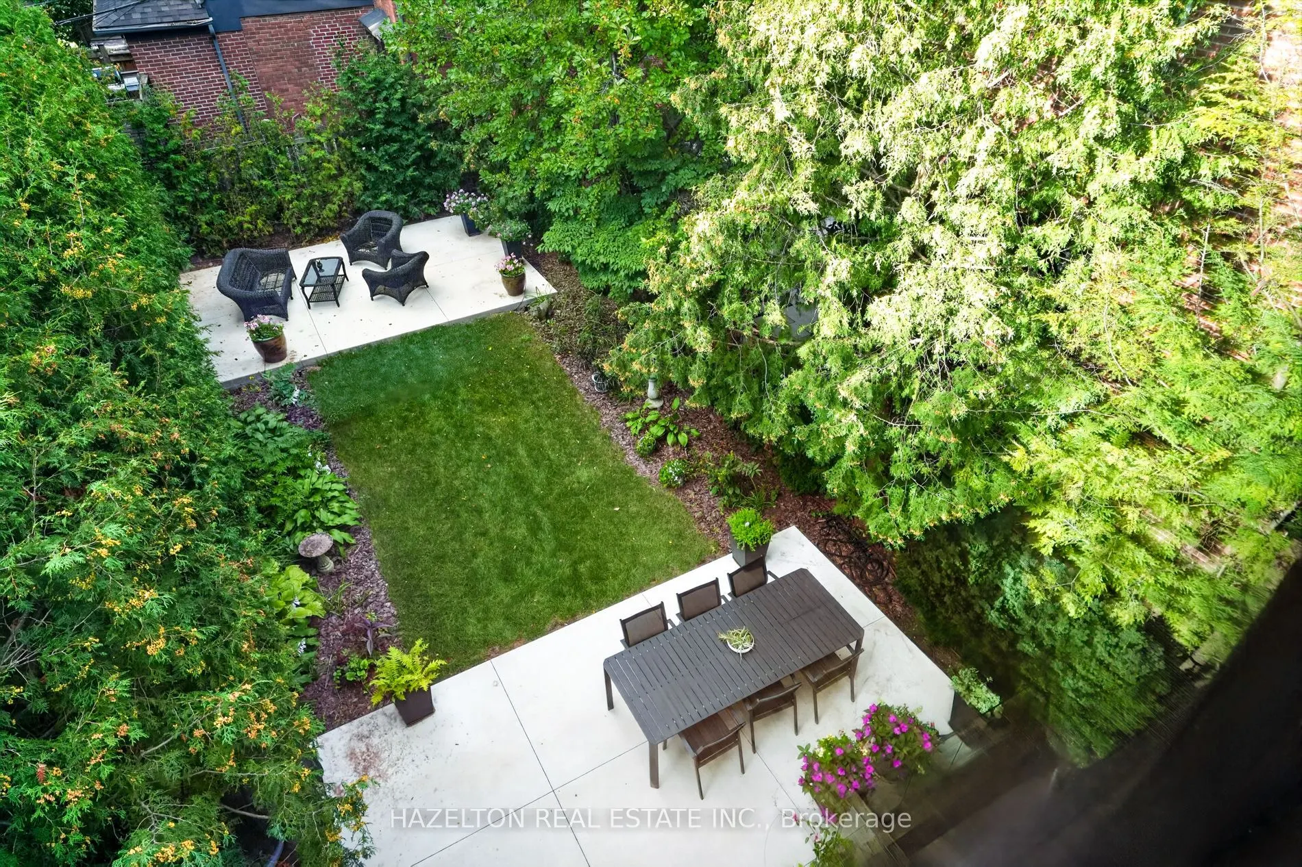 228 Glen Road
