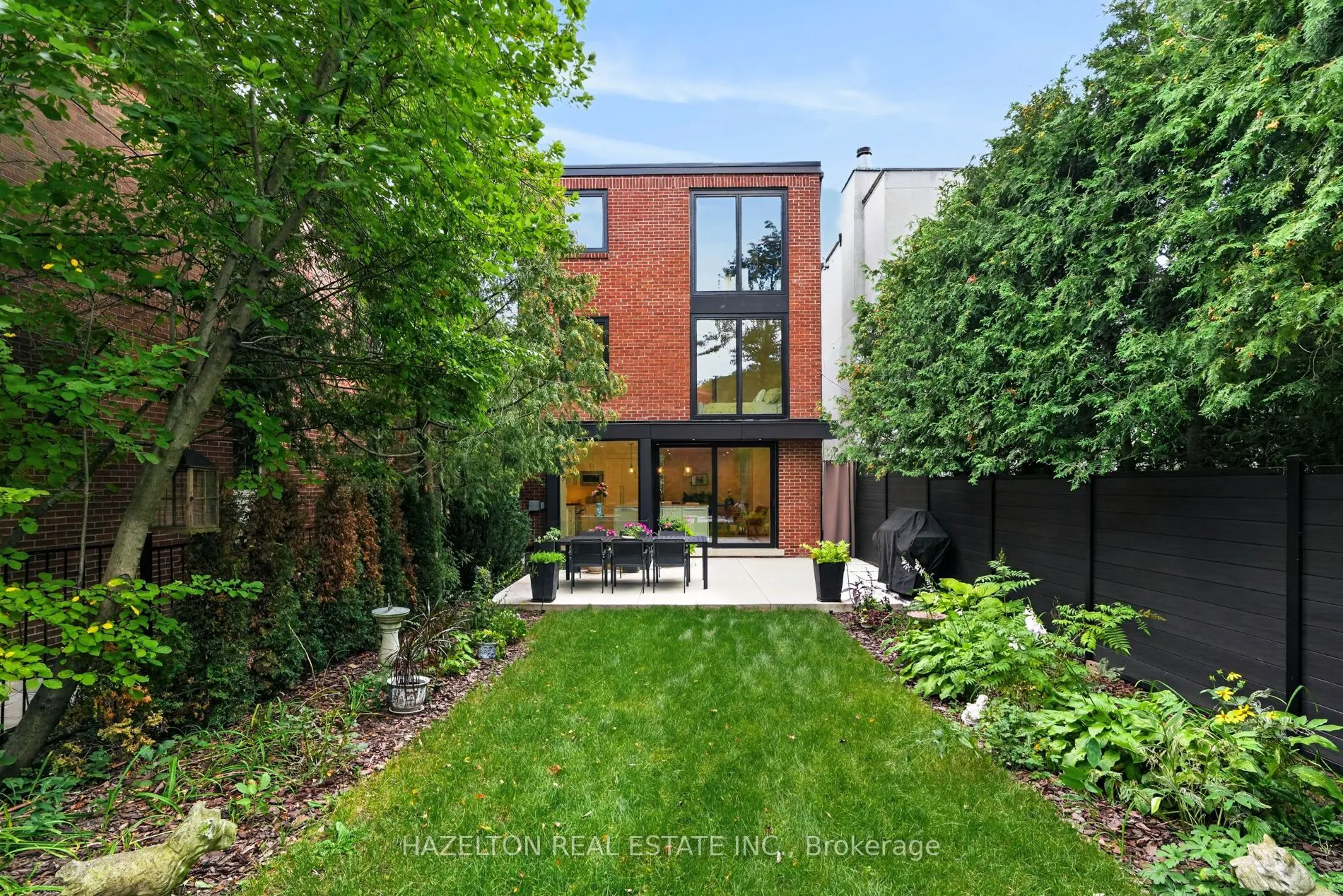 228 Glen Road