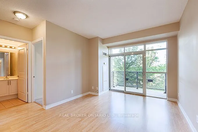 135 Wynford Drive #401