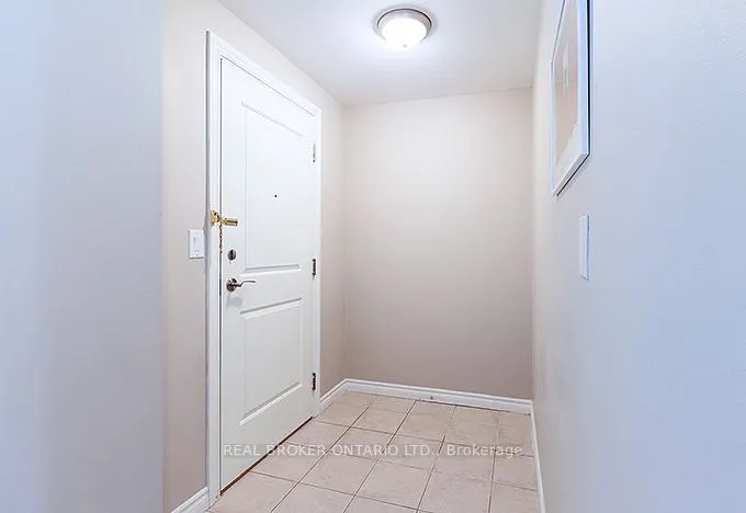 135 Wynford Drive #401