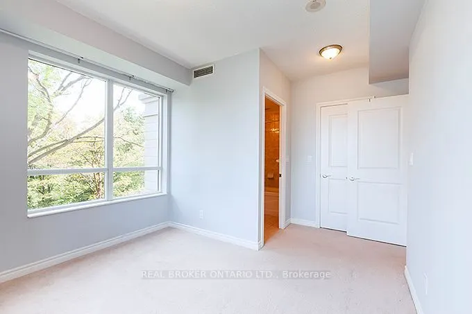 135 Wynford Drive #401