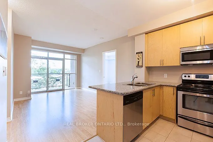 135 Wynford Drive #401