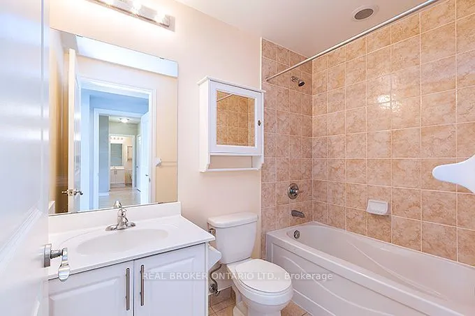 135 Wynford Drive #401