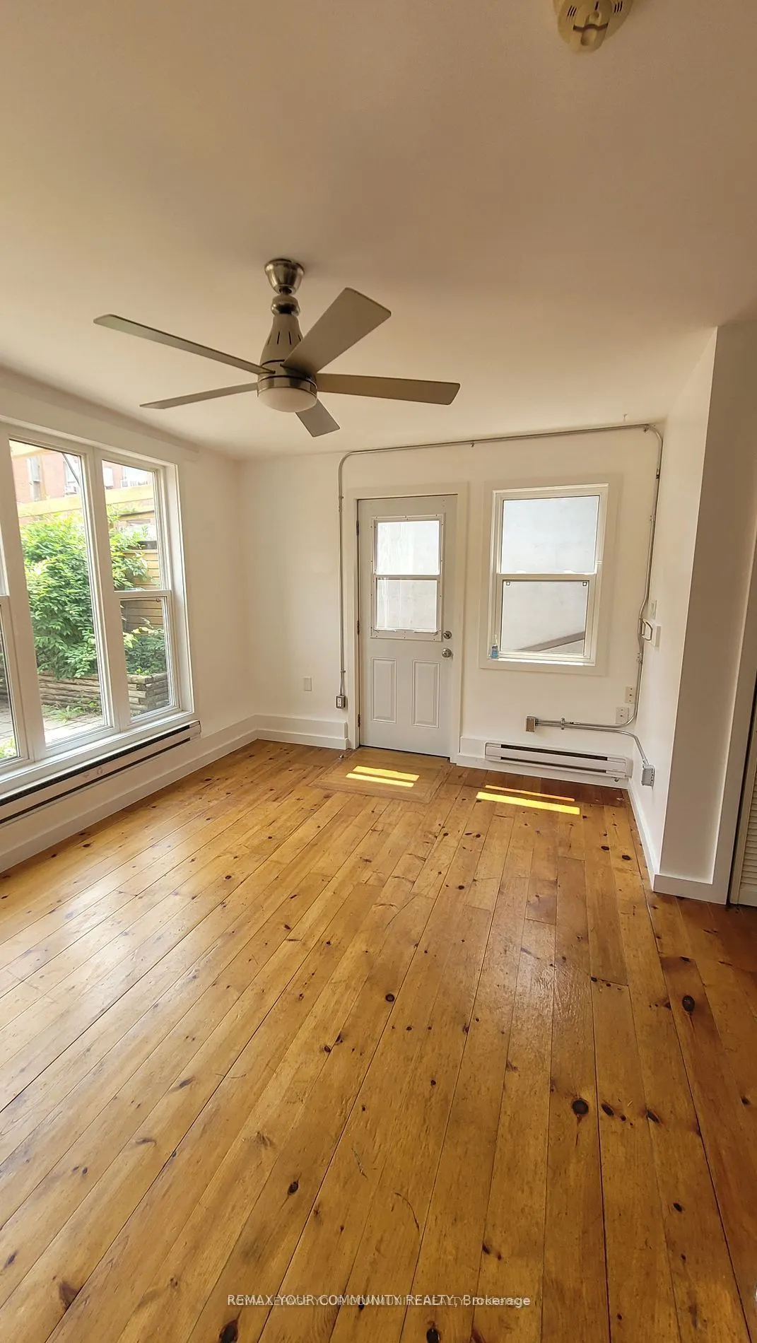 864 Millwood Road #Studio Unit