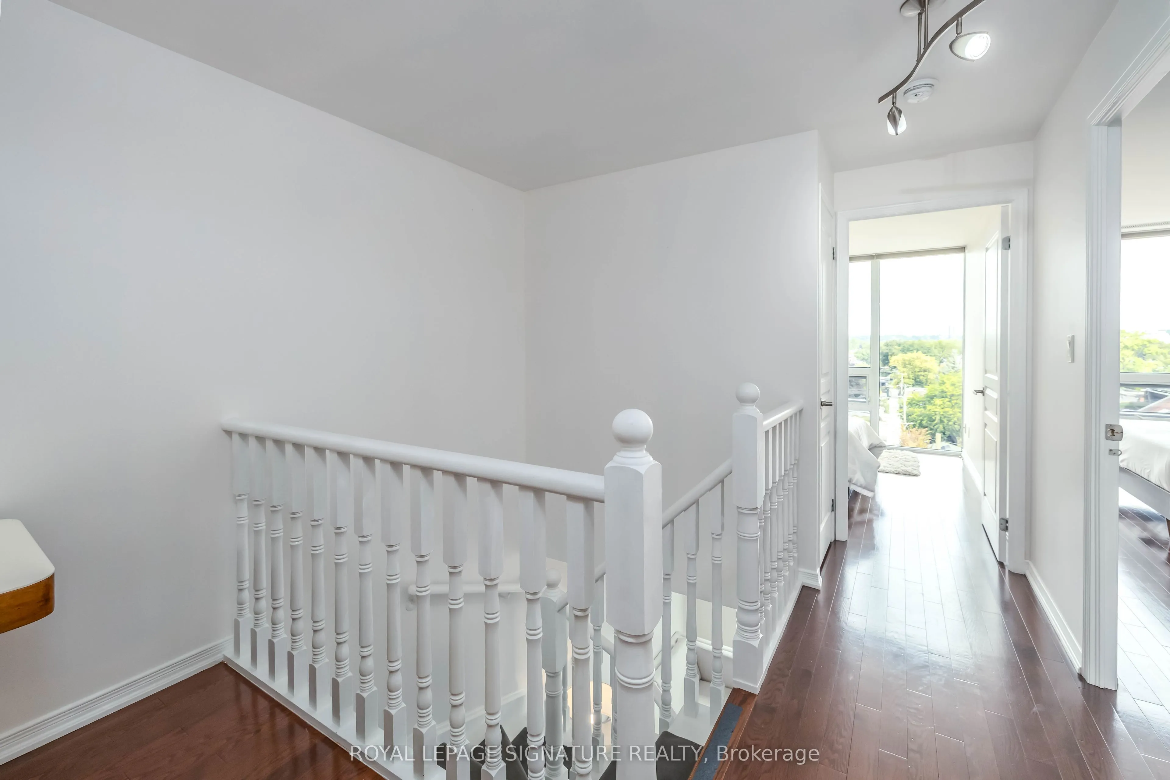 308 Palmerston Avenue #PH07