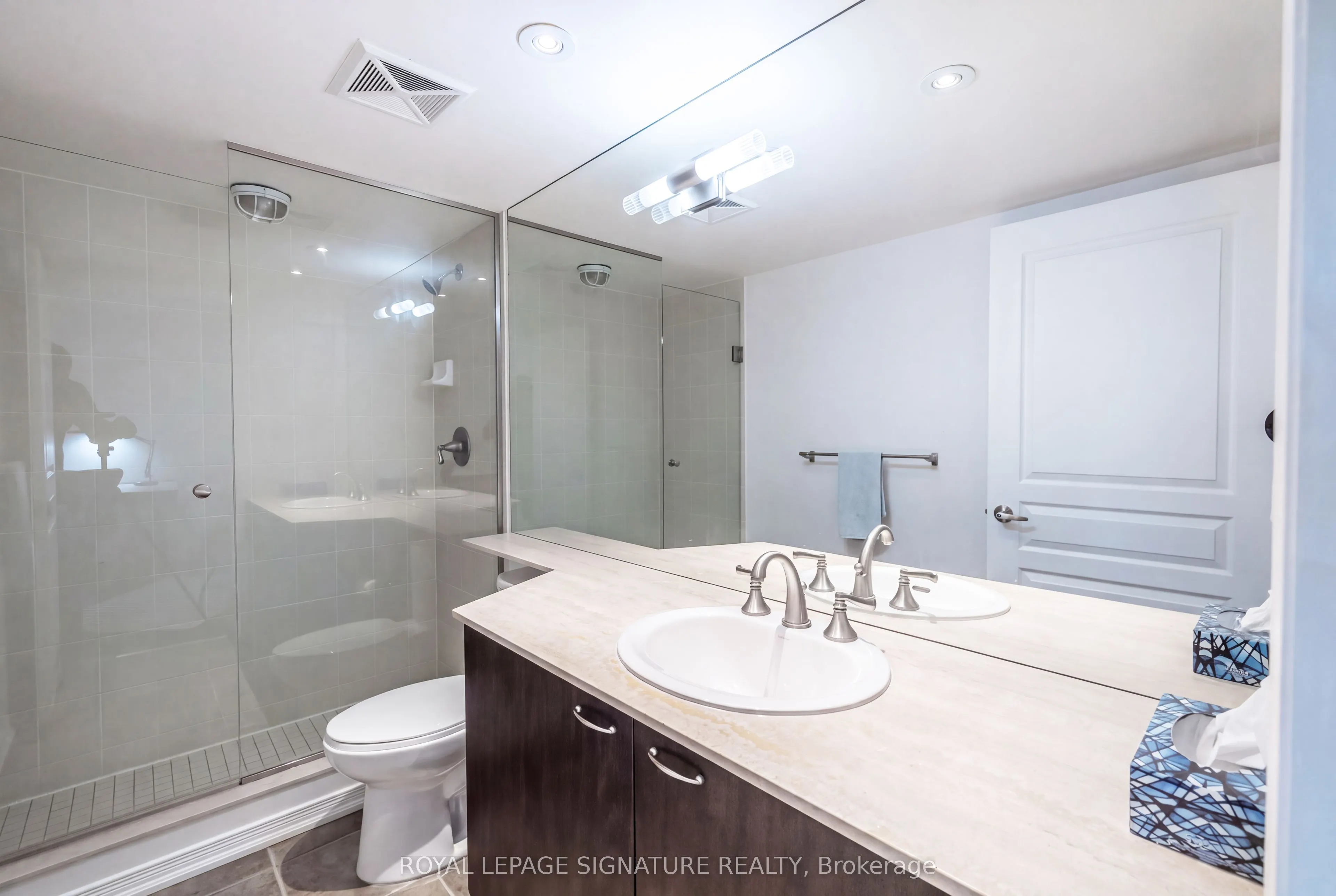 308 Palmerston Avenue #PH07