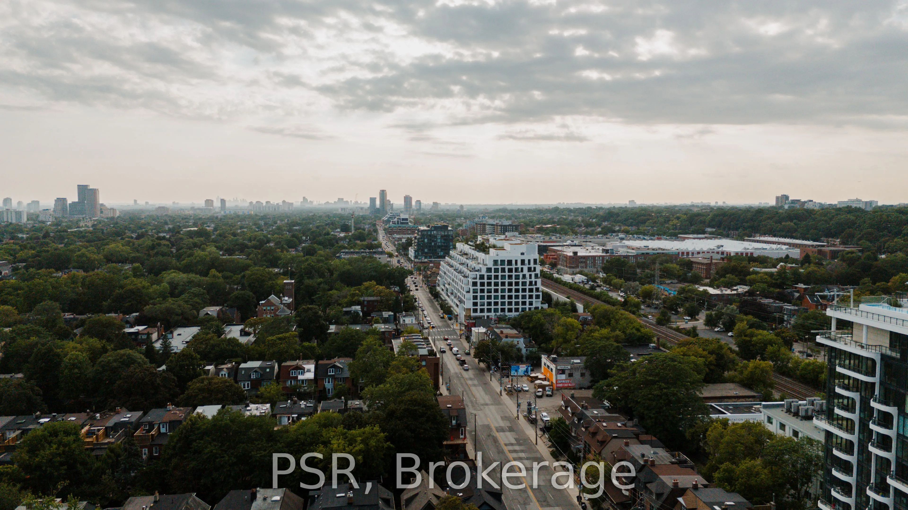 328 Dupont Street #1006