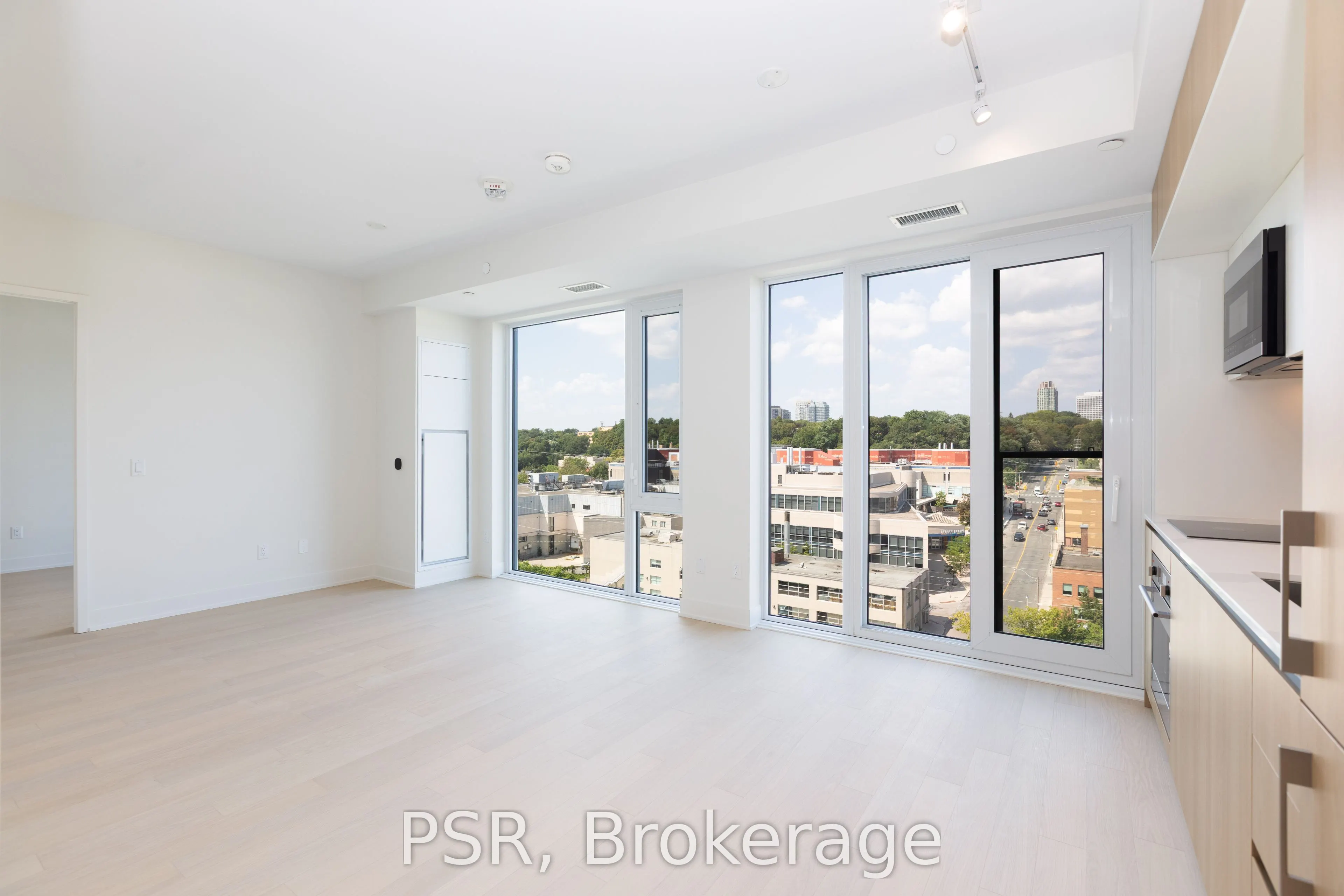 328 Dupont Street #1006