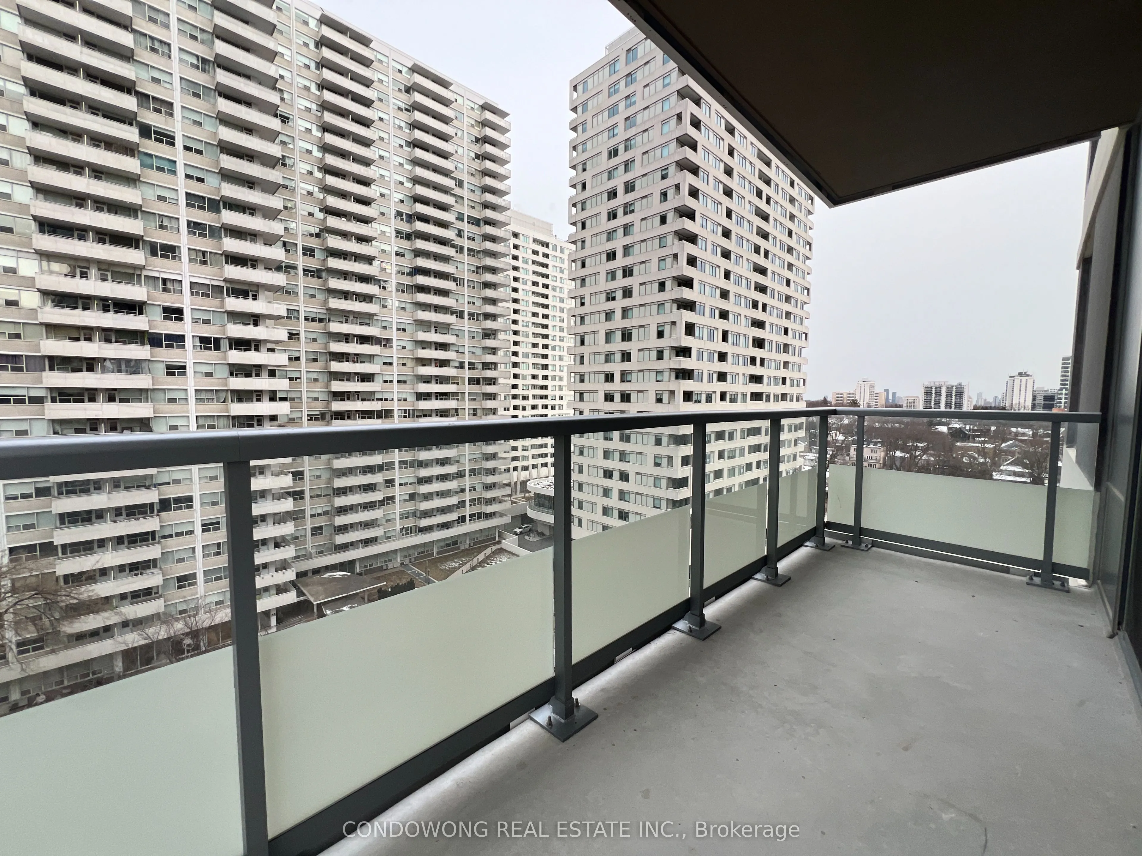 50 Dunfield Avenue #1019