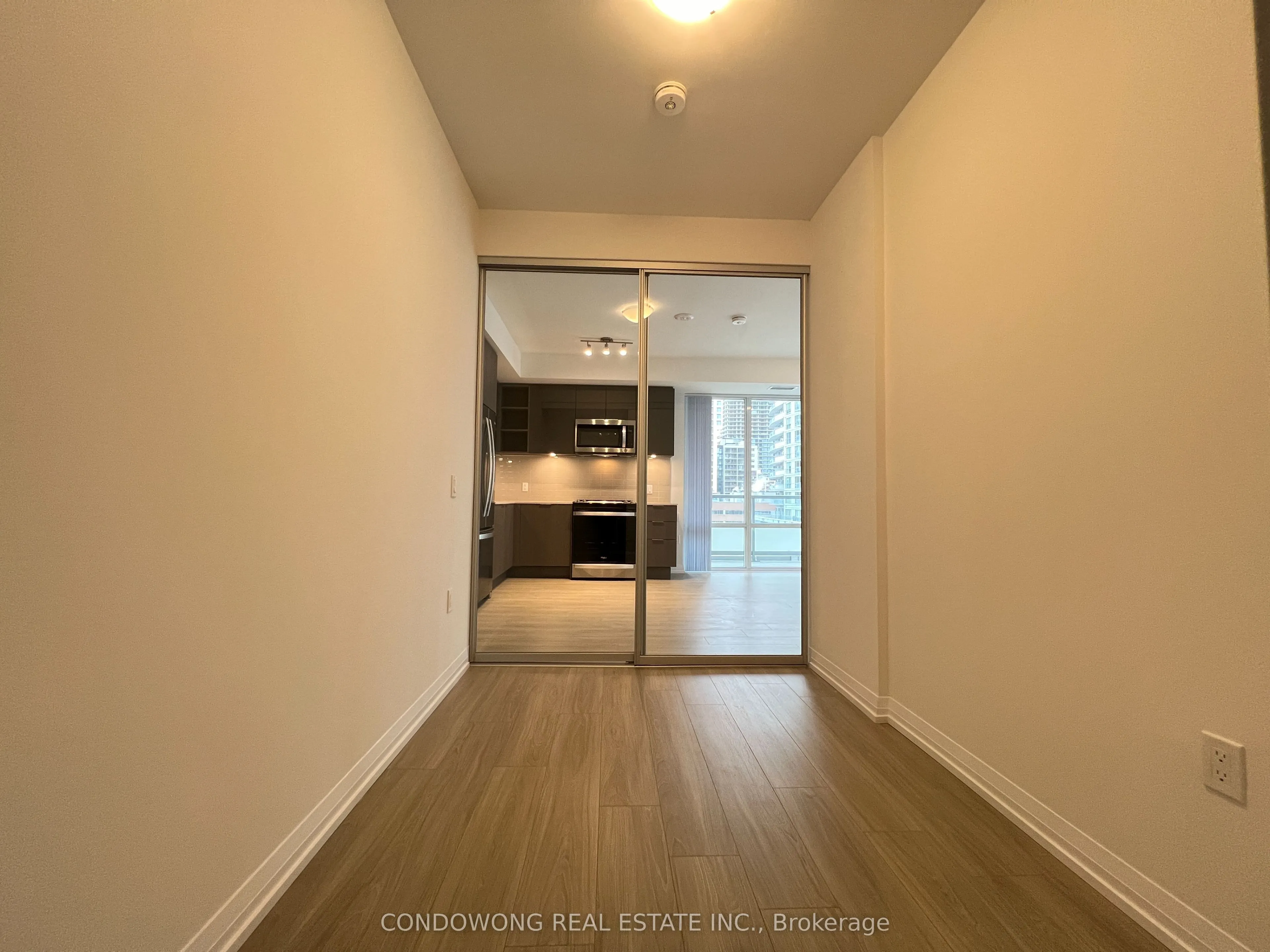50 Dunfield Avenue #1019