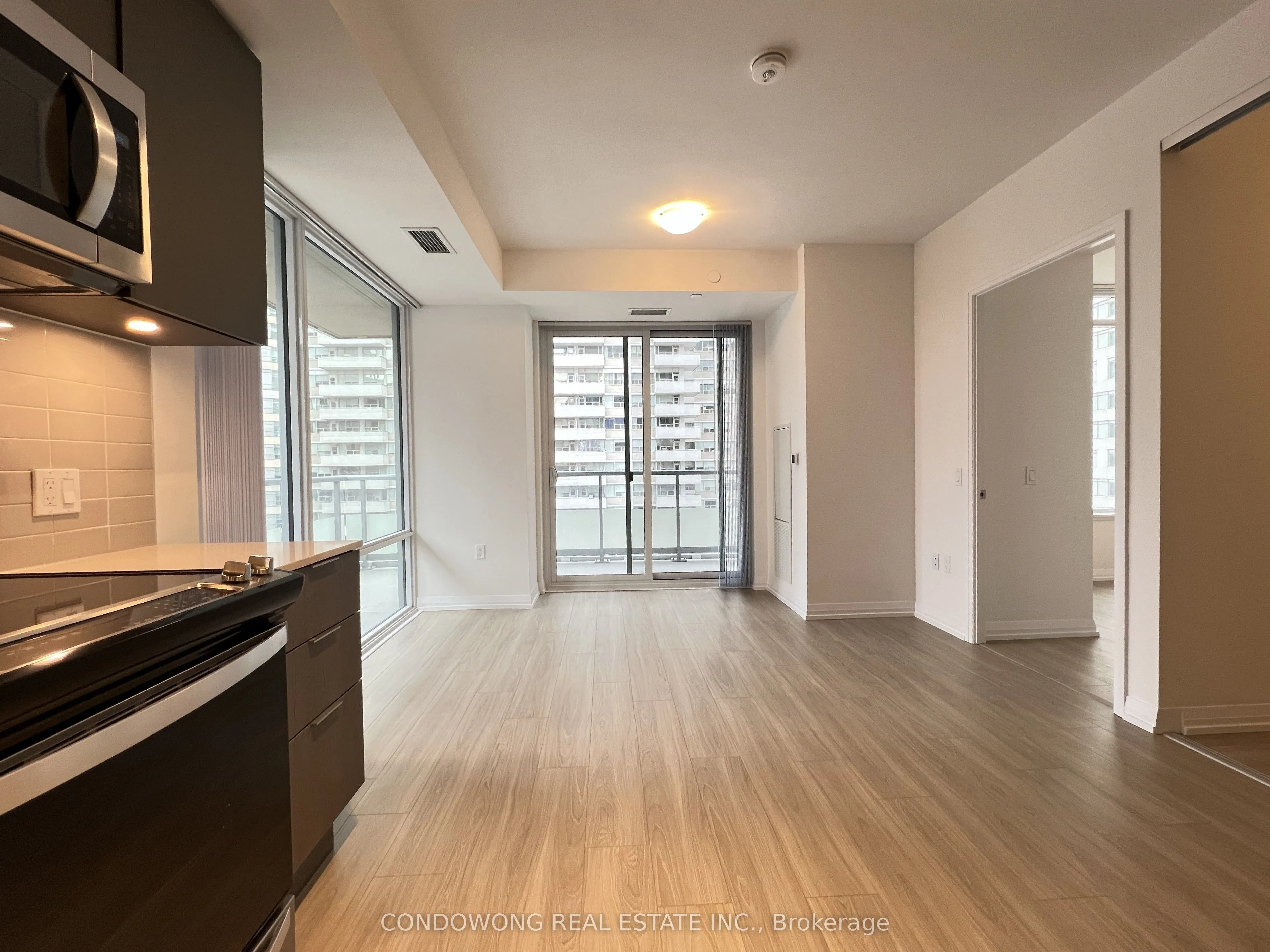 50 Dunfield Avenue #1019