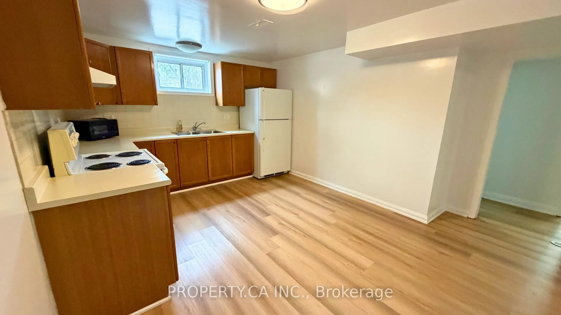 46 Hove Street #Lower Level