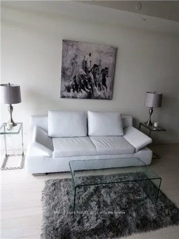 111 Bathurst Street #1212