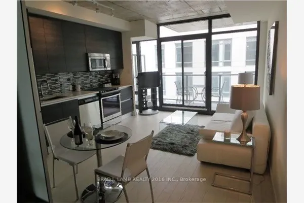 111 Bathurst Street #1212